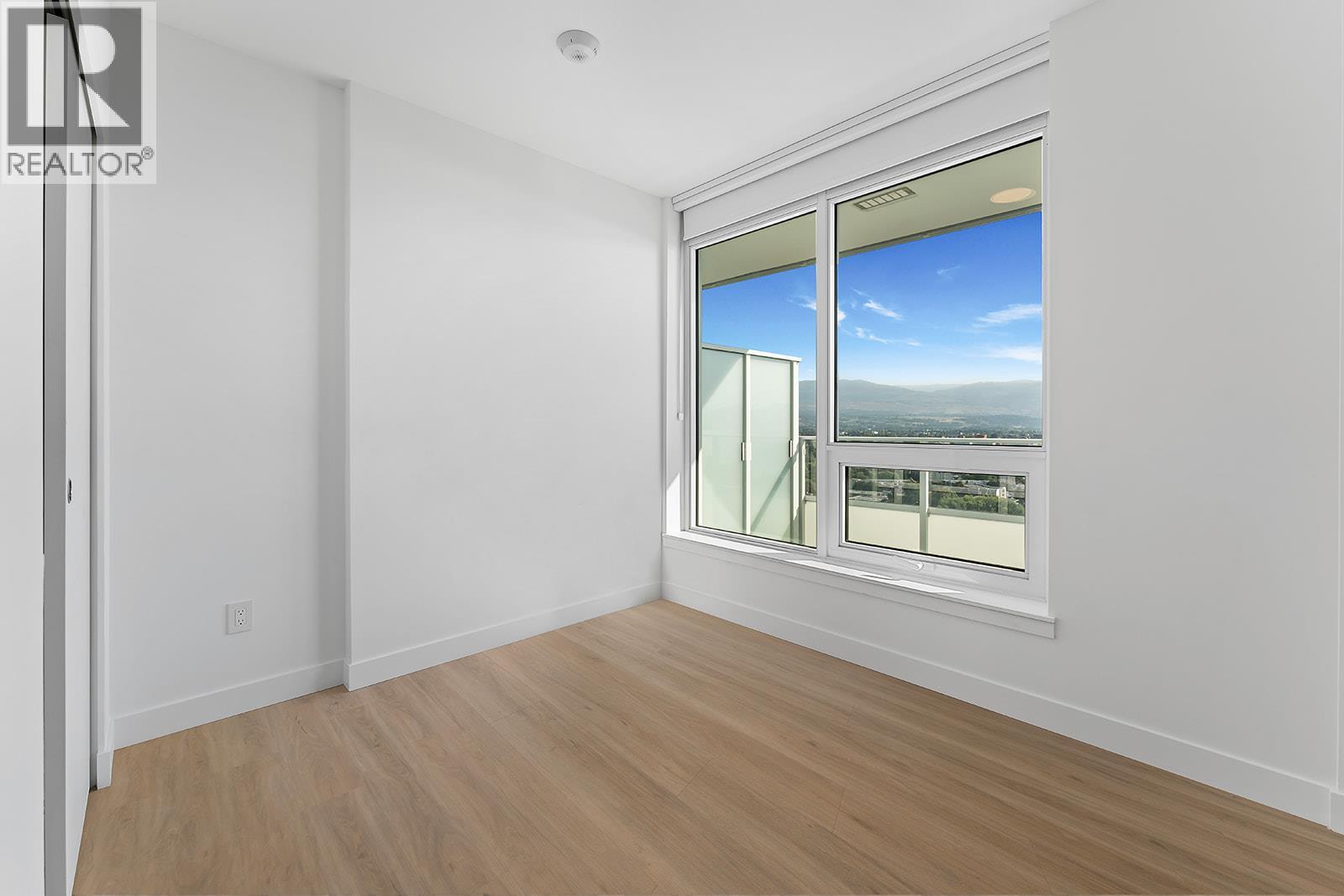 Picture for Unit #2007, 1626 Water  Street https://www.cirrealty.ca/reb/bc/9/10363569_13.jpg