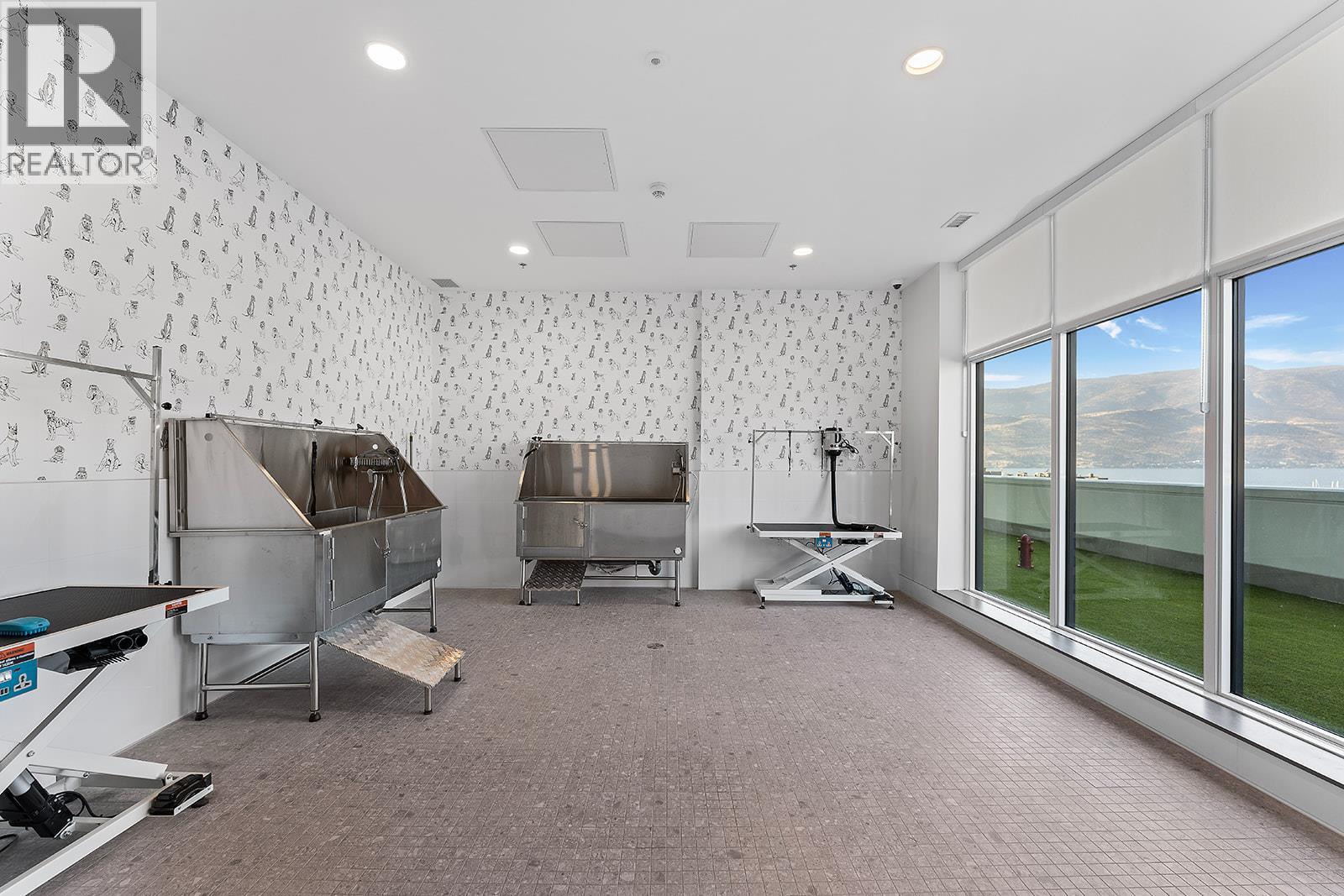 Picture for Unit #2007, 1626 Water  Street https://www.cirrealty.ca/reb/bc/9/10363569_40.jpg