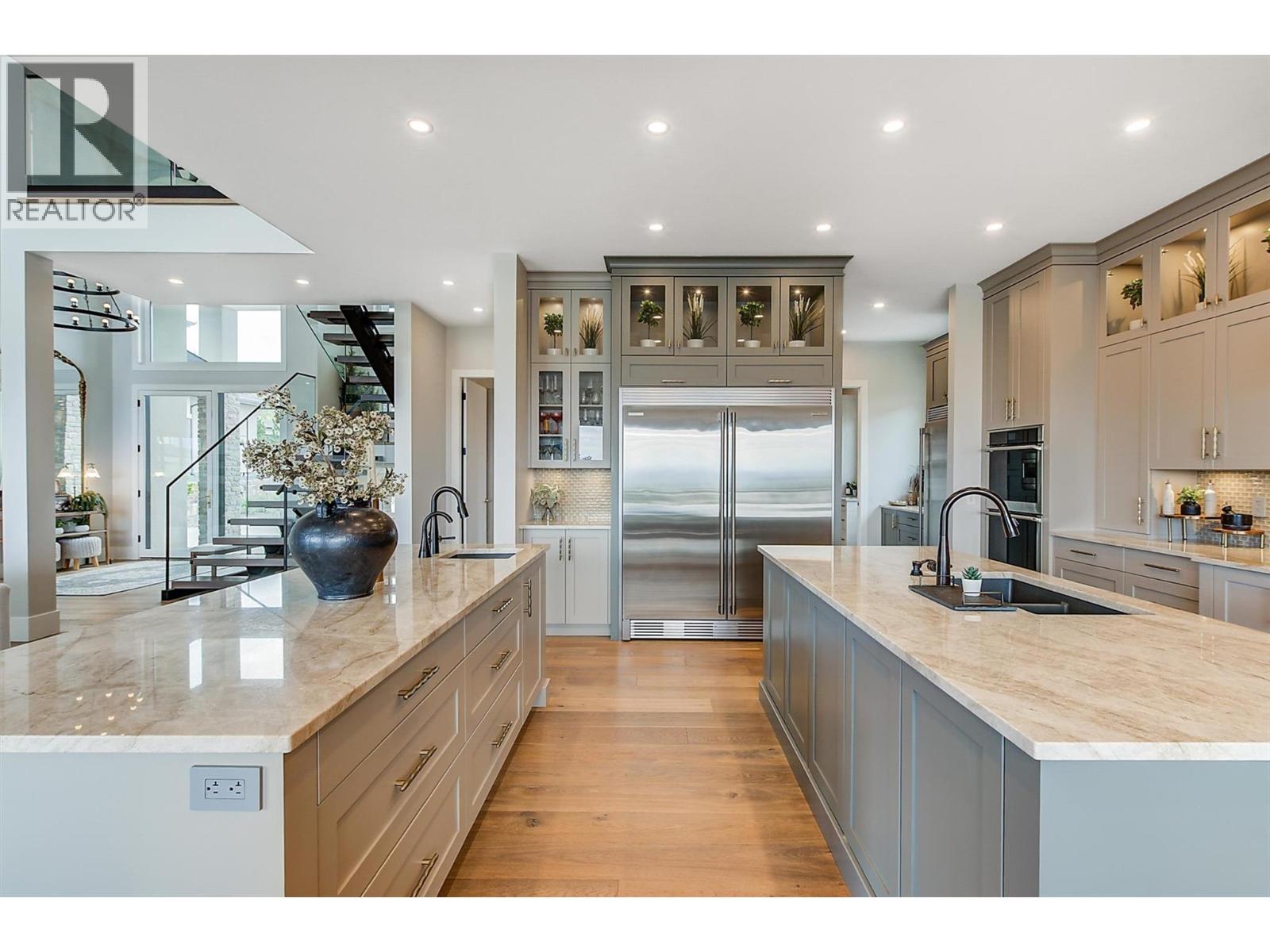 Picture for 1612 Vincent  Place https://www.cirrealty.ca/reb/bc/9/10363669_22.jpg