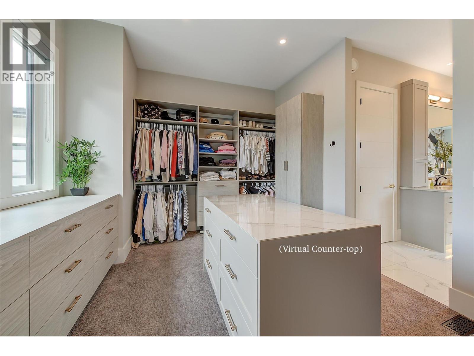 Picture for 1612 Vincent  Place https://www.cirrealty.ca/reb/bc/9/10363669_50.jpg