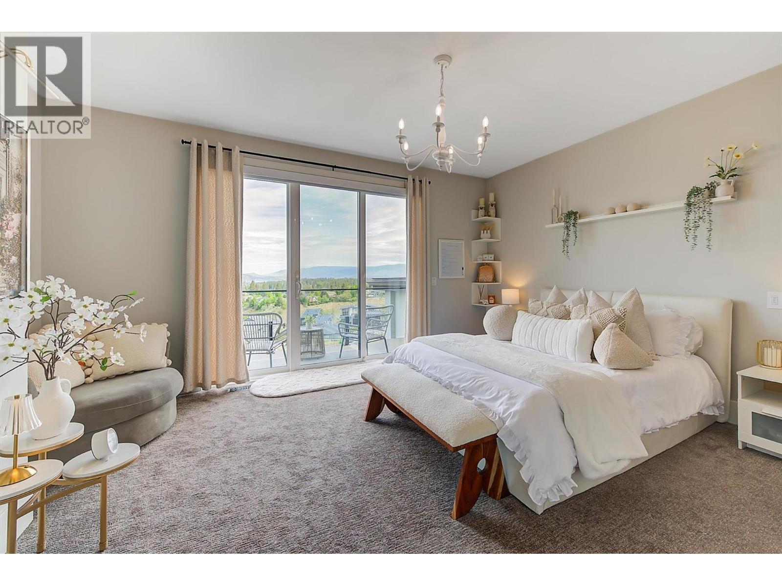 Picture for 1612 Vincent  Place https://www.cirrealty.ca/reb/bc/9/10363669_62.jpg