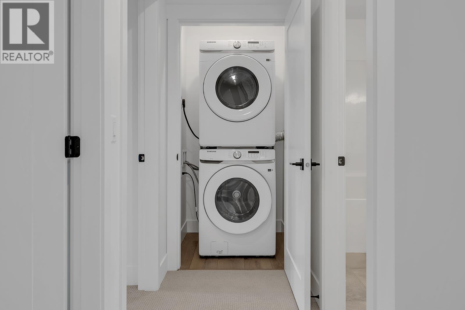 Picture for Unit #12, 2835 Canyon Crest  Drive https://www.cirrealty.ca/reb/bc/9/10363769_19.jpg