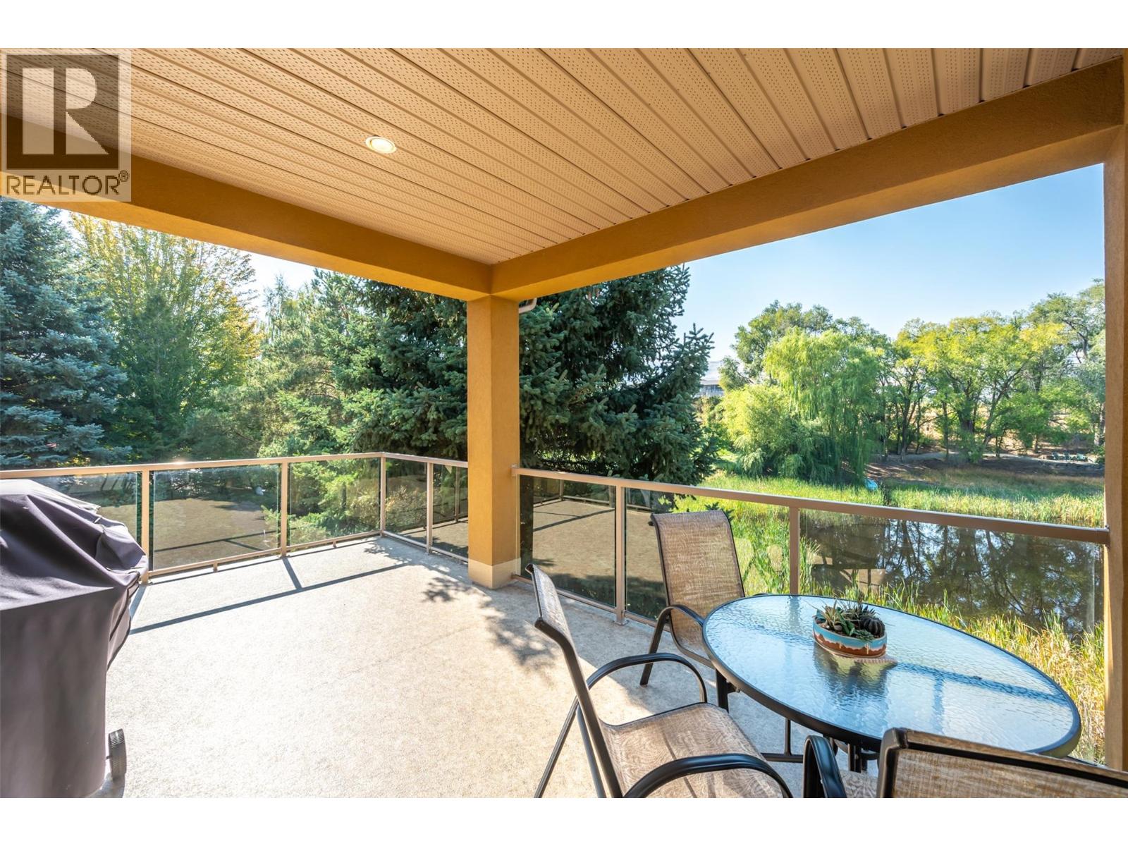 Picture for 3604 LOBELIA  Drive https://www.cirrealty.ca/reb/bc/9/10363869_27.jpg