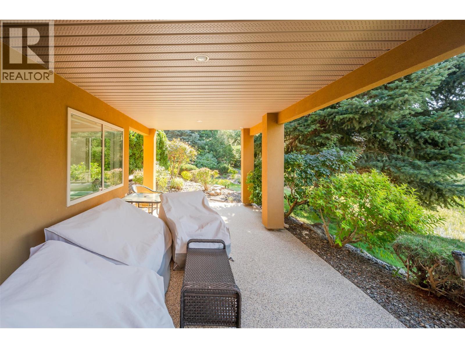 Picture for 3604 LOBELIA  Drive https://www.cirrealty.ca/reb/bc/9/10363869_78.jpg