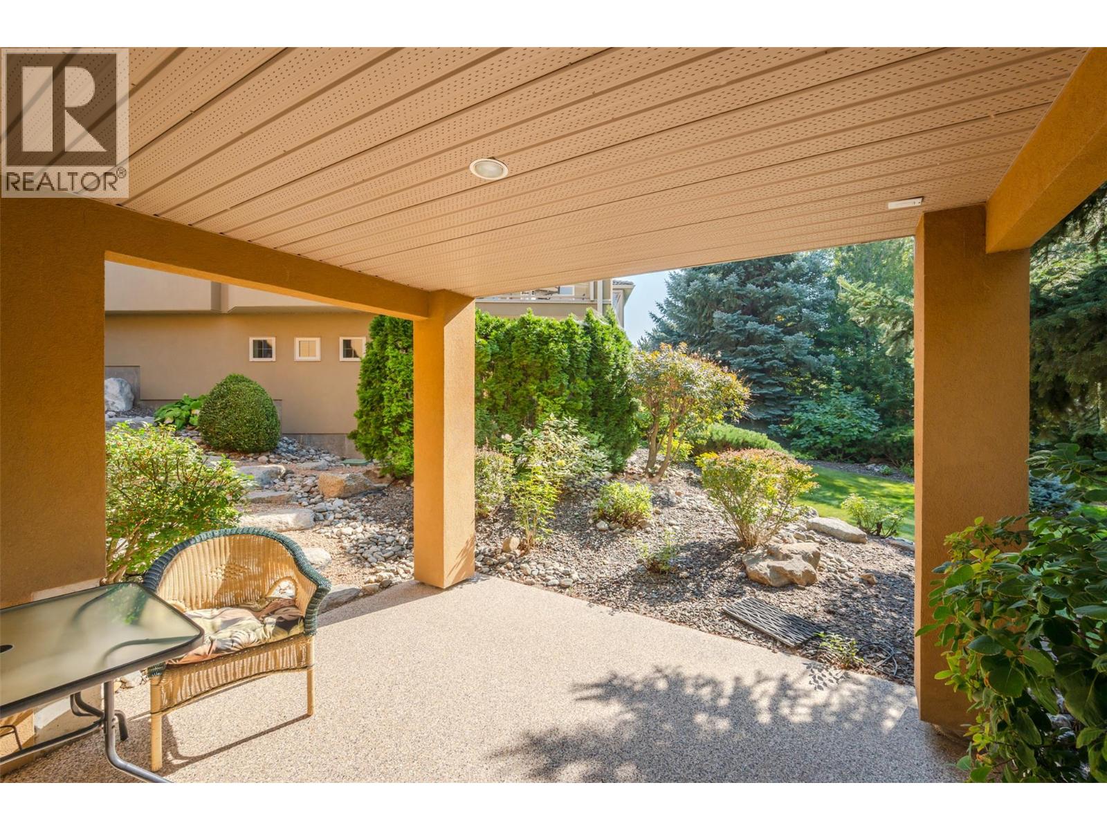 Picture for 3604 LOBELIA  Drive https://www.cirrealty.ca/reb/bc/9/10363869_79.jpg