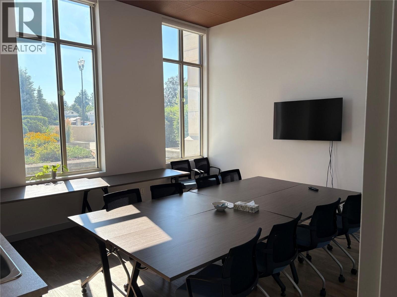 Picture for Unit #4, 1131 Lawson  Avenue