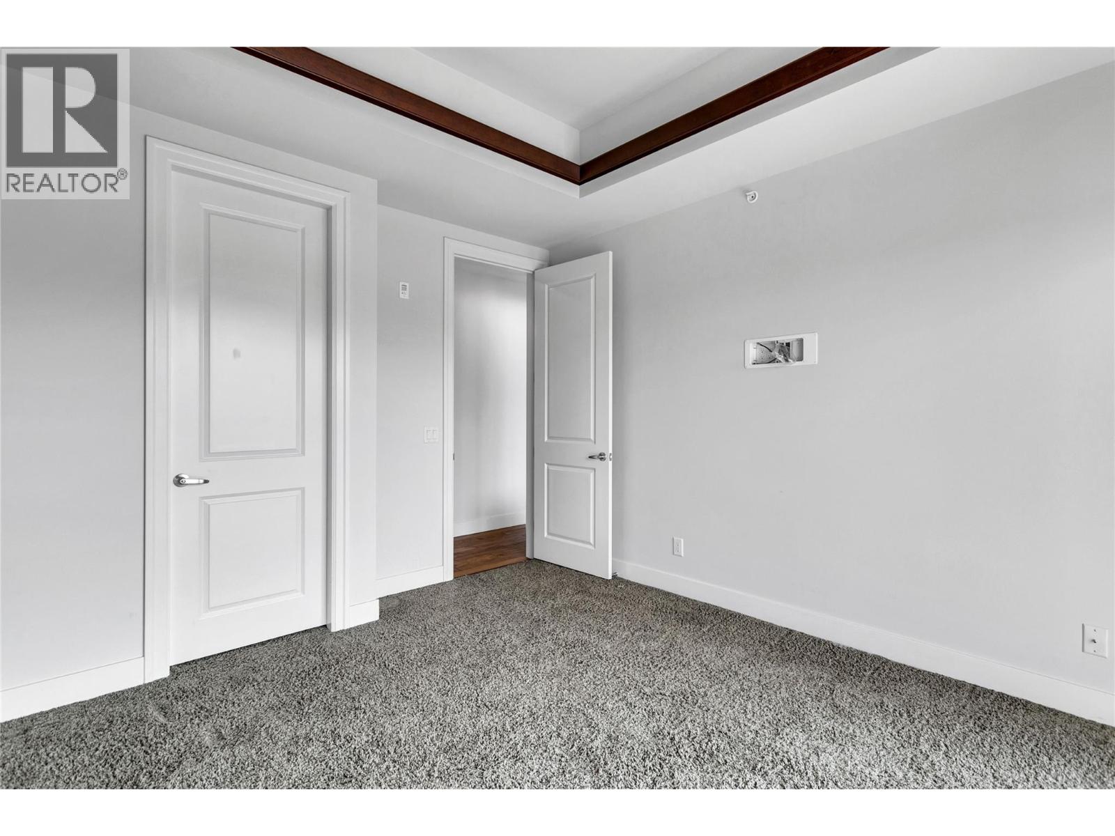 Picture for Unit #407, 580 Sarsons  Road https://www.cirrealty.ca/reb/bc/9/10363889_26.jpg