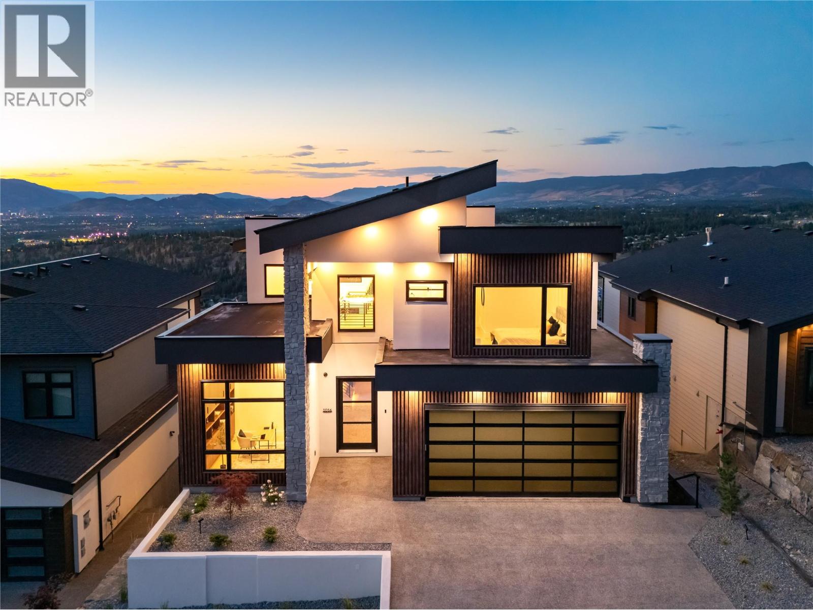 Picture for 1016 EMSLIE  Street