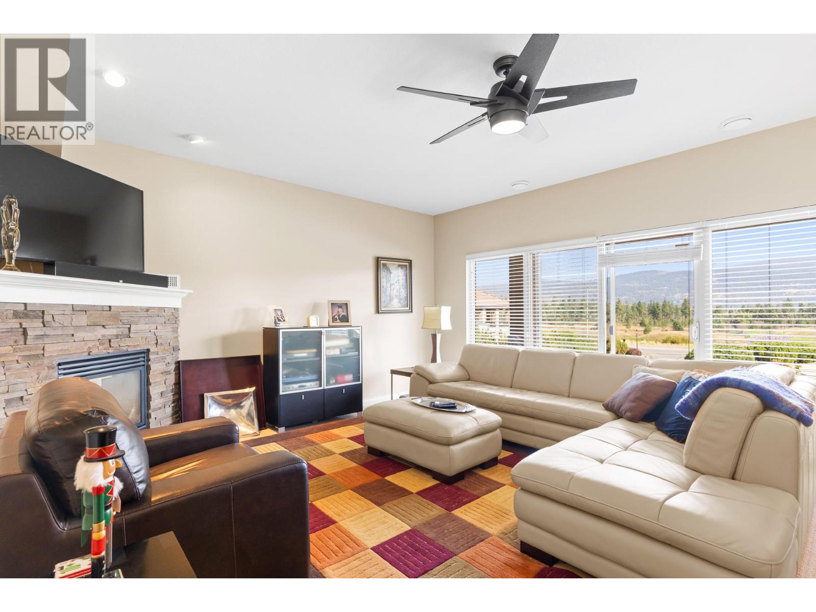 Picture for Unit #201, 2455 Quail Ridge  Boulevard https://www.cirrealty.ca/reb/bc/9/10363989_37.jpg