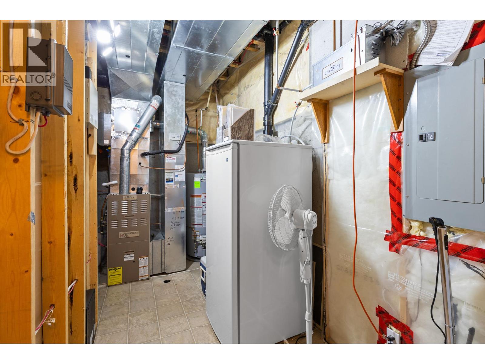 Picture for Unit #201, 2455 Quail Ridge  Boulevard https://www.cirrealty.ca/reb/bc/9/10363989_42.jpg