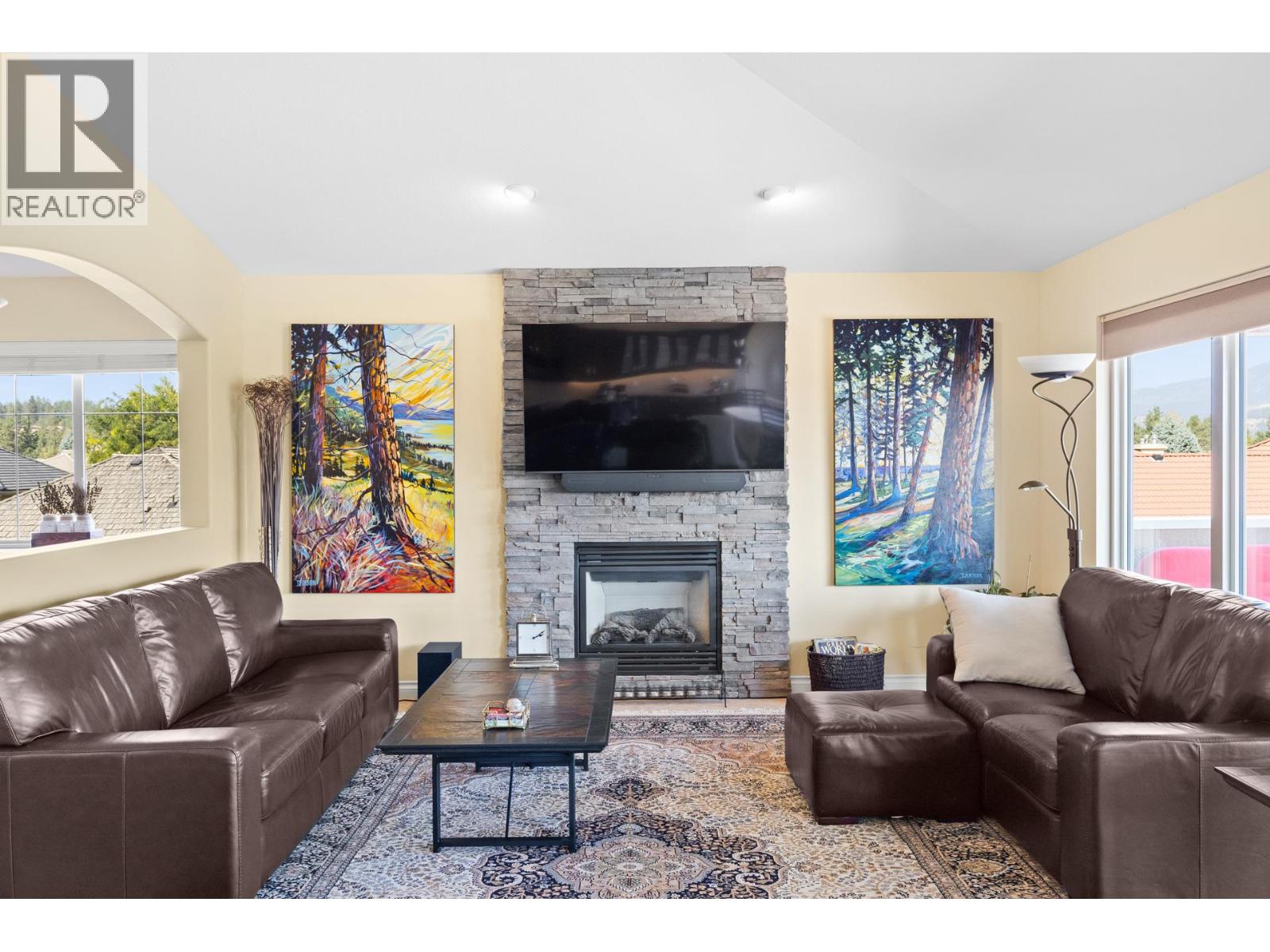 Picture for Unit #201, 2455 Quail Ridge  Boulevard https://www.cirrealty.ca/reb/bc/9/10363989_9.jpg