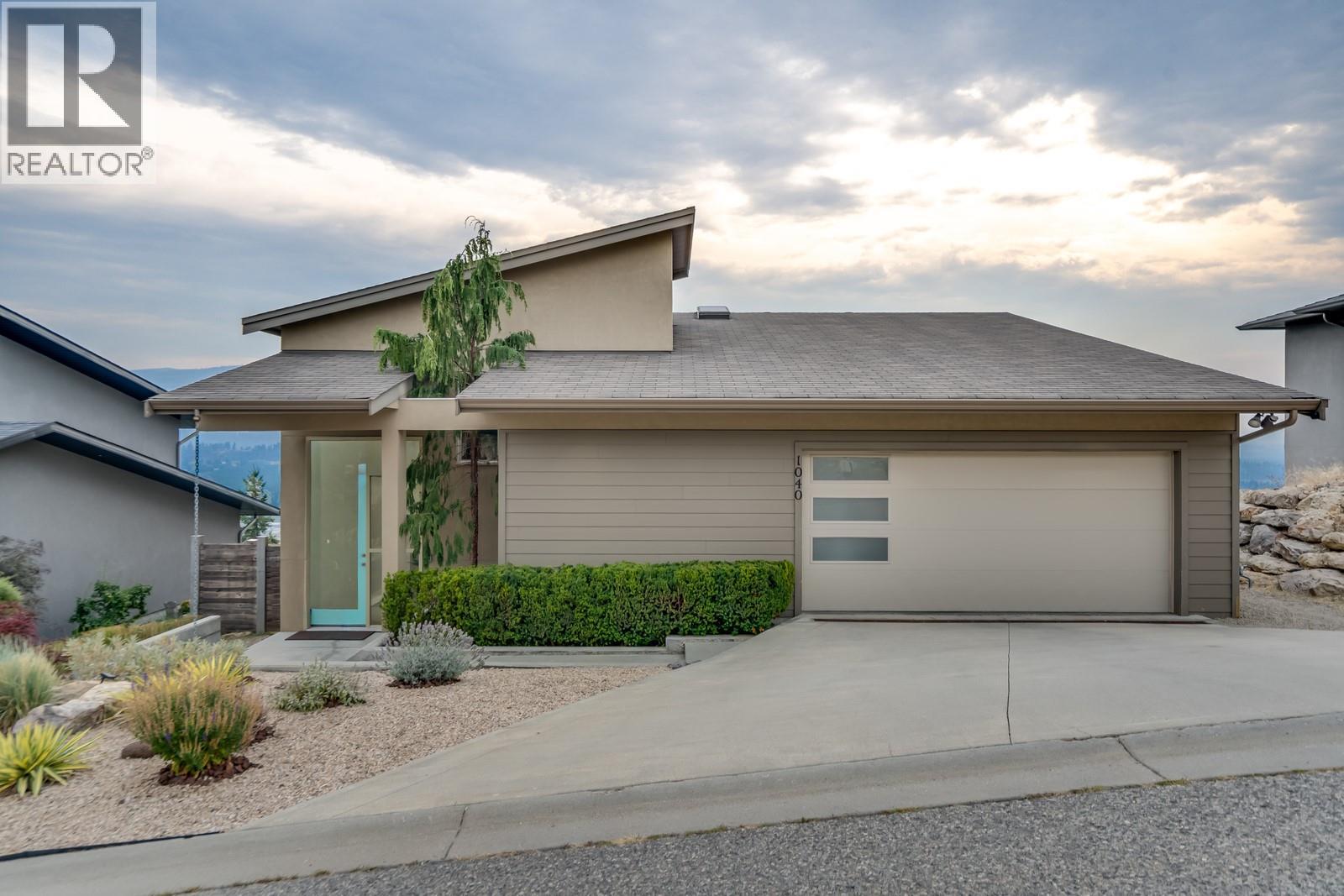 Picture for 1040 Henderson  Drive https://www.cirrealty.ca/reb/bc/9/10364009_15.jpg