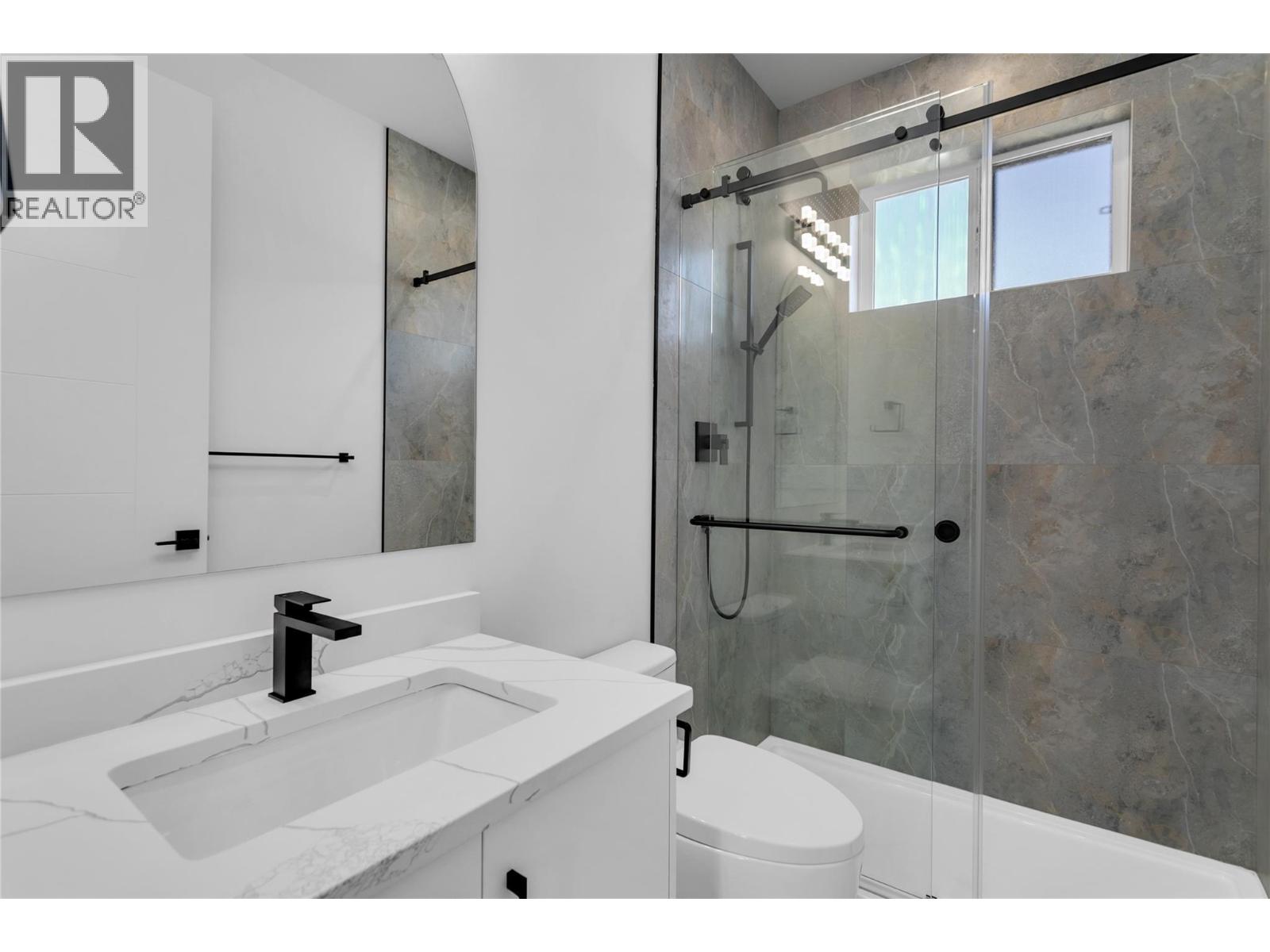 Picture for 1176 Hume  Avenue https://www.cirrealty.ca/reb/bc/9/10364109_39.jpg
