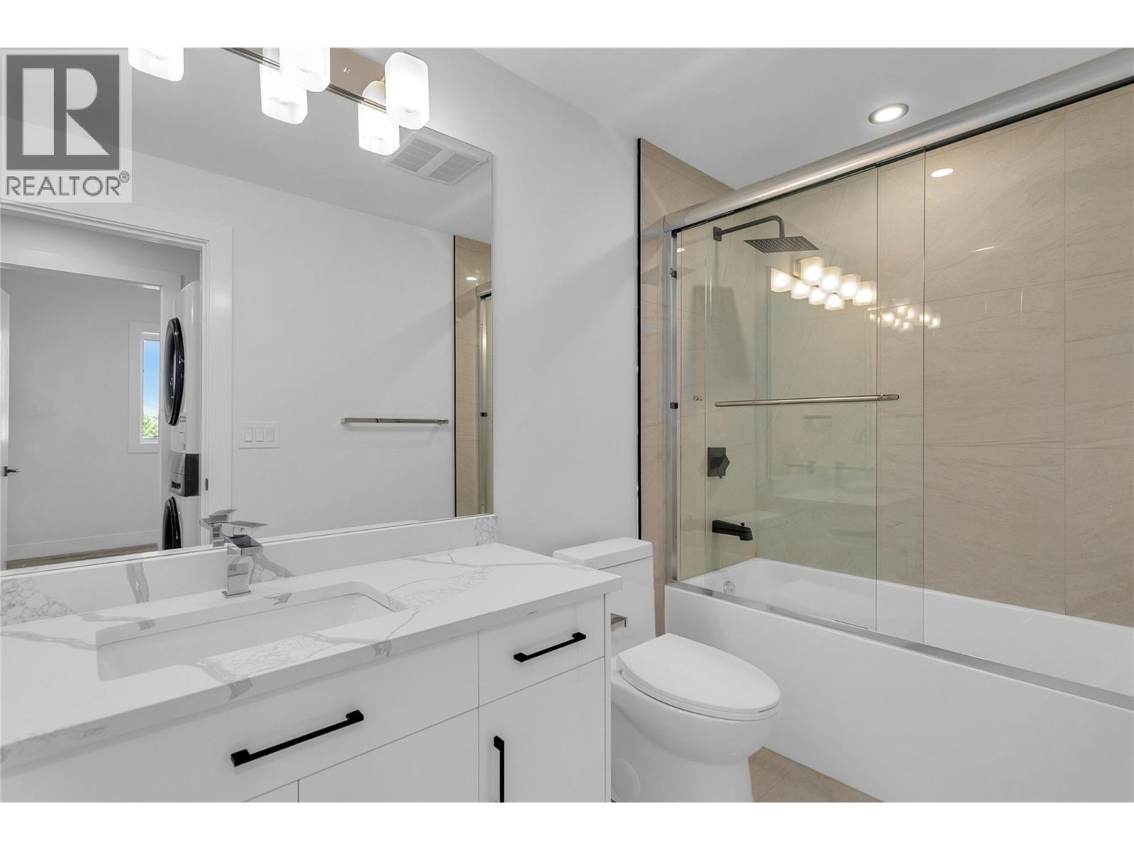 Picture for 1176 Hume  Avenue https://www.cirrealty.ca/reb/bc/9/10364109_49.jpg