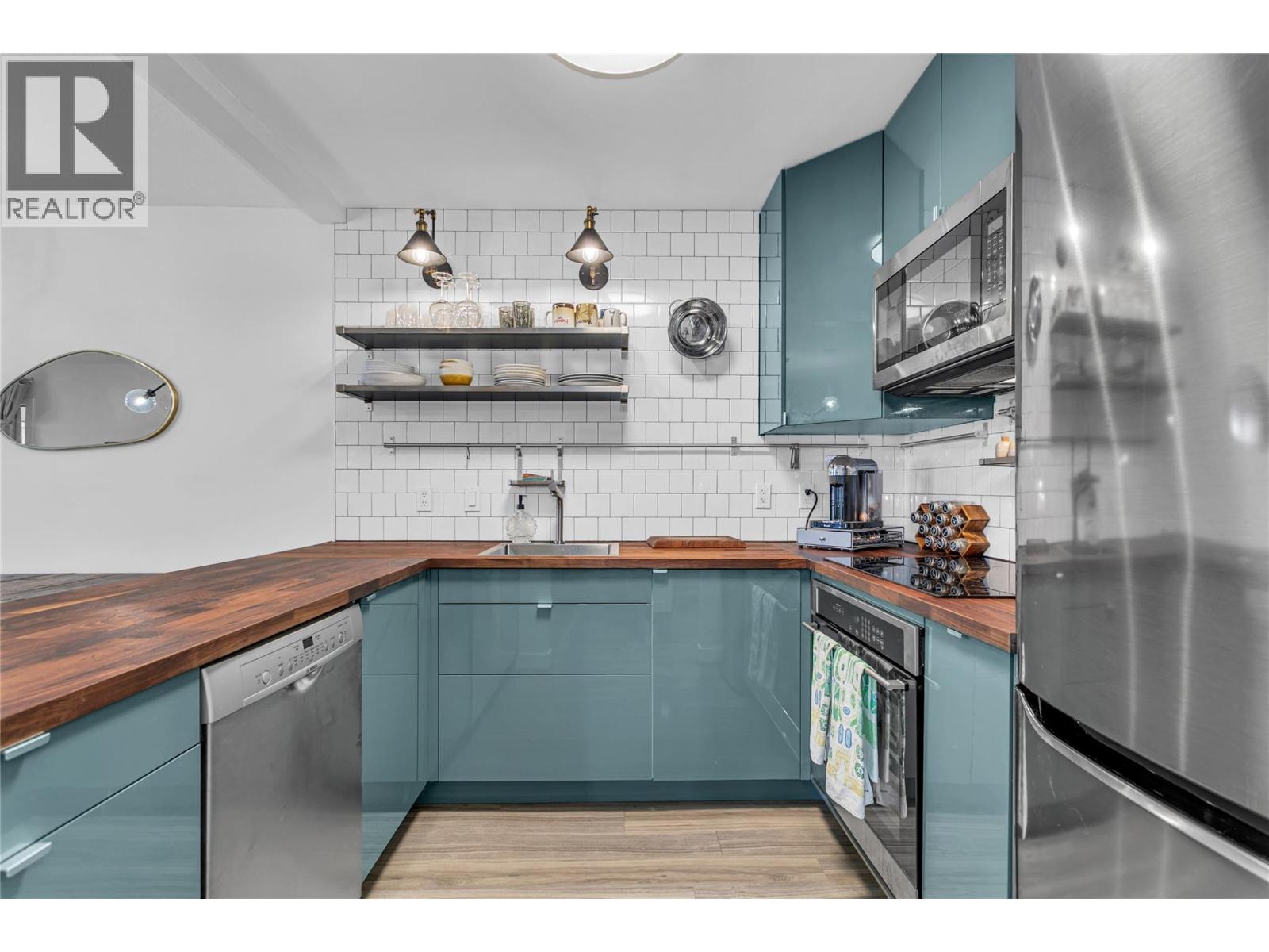 Picture for Unit #110, 1075 Bernard  Avenue https://www.cirrealty.ca/reb/bc/9/10364329_11.jpg