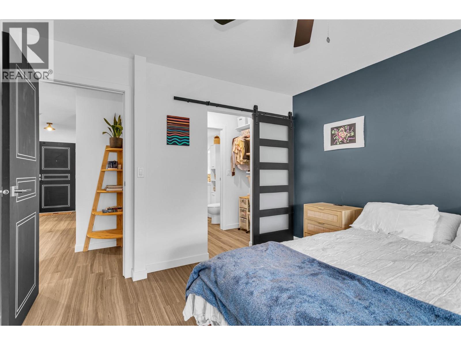 Picture for Unit #110, 1075 Bernard  Avenue https://www.cirrealty.ca/reb/bc/9/10364329_14.jpg
