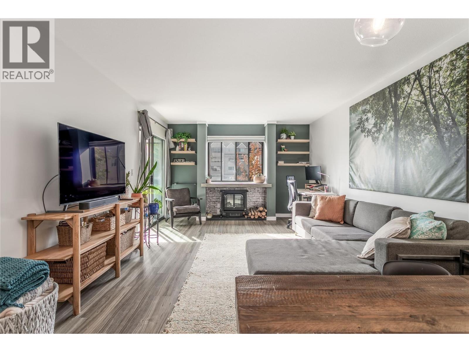 Picture for Unit #110, 1075 Bernard  Avenue