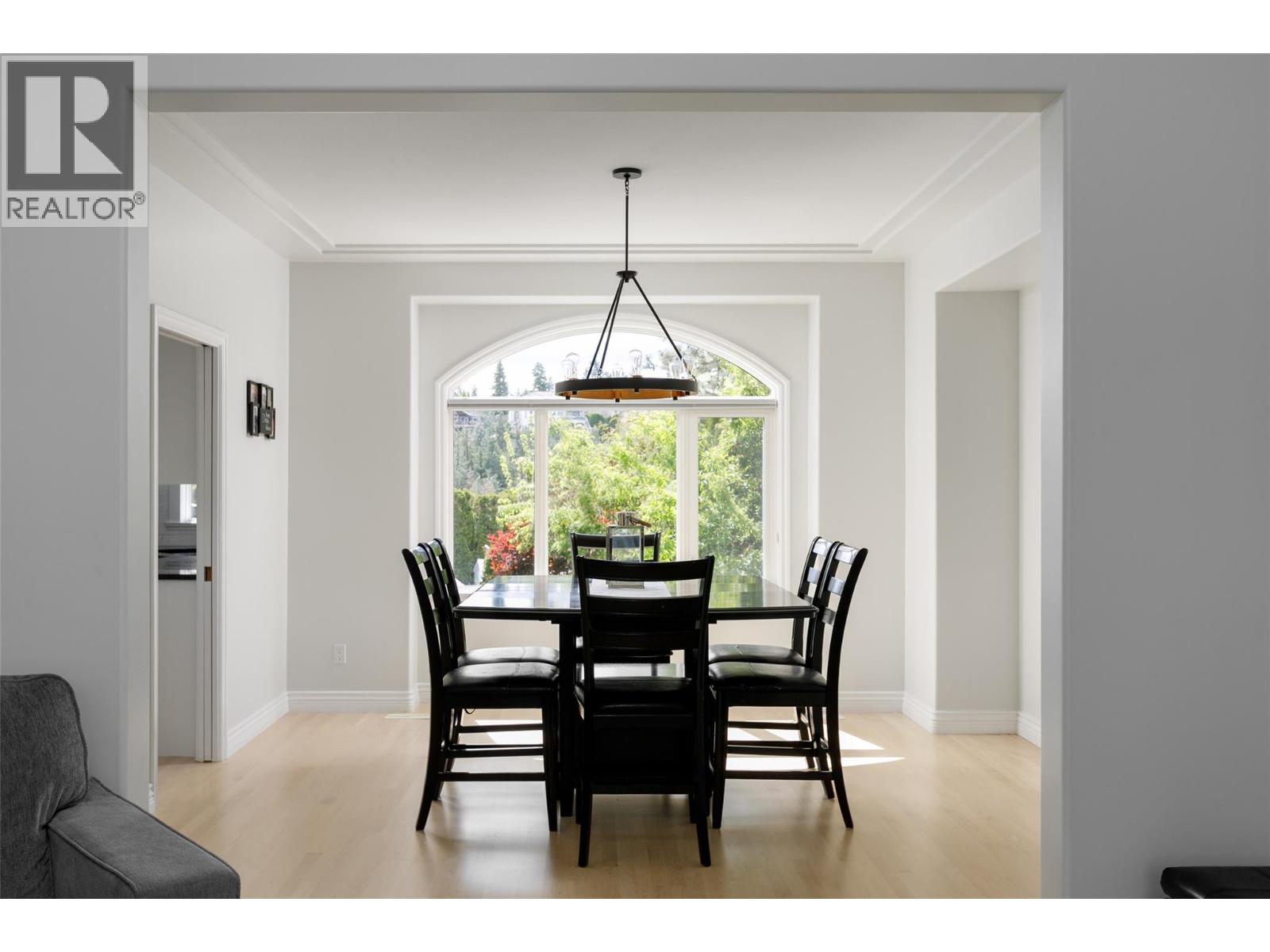 Picture for 2177 Breckenridge  Court https://www.cirrealty.ca/reb/bc/9/10364369_17.jpg