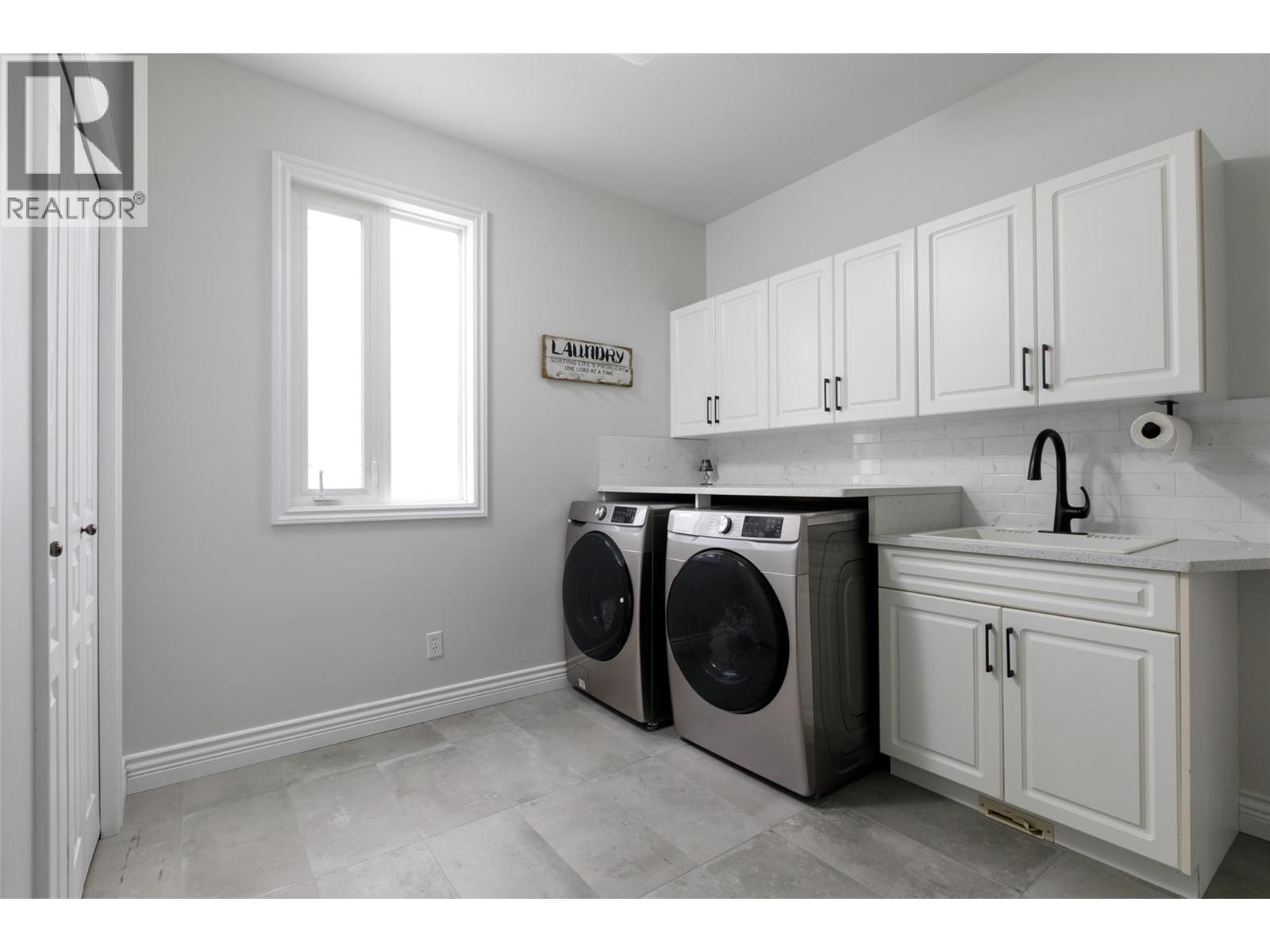 Picture for 2177 Breckenridge  Court https://www.cirrealty.ca/reb/bc/9/10364369_21.jpg