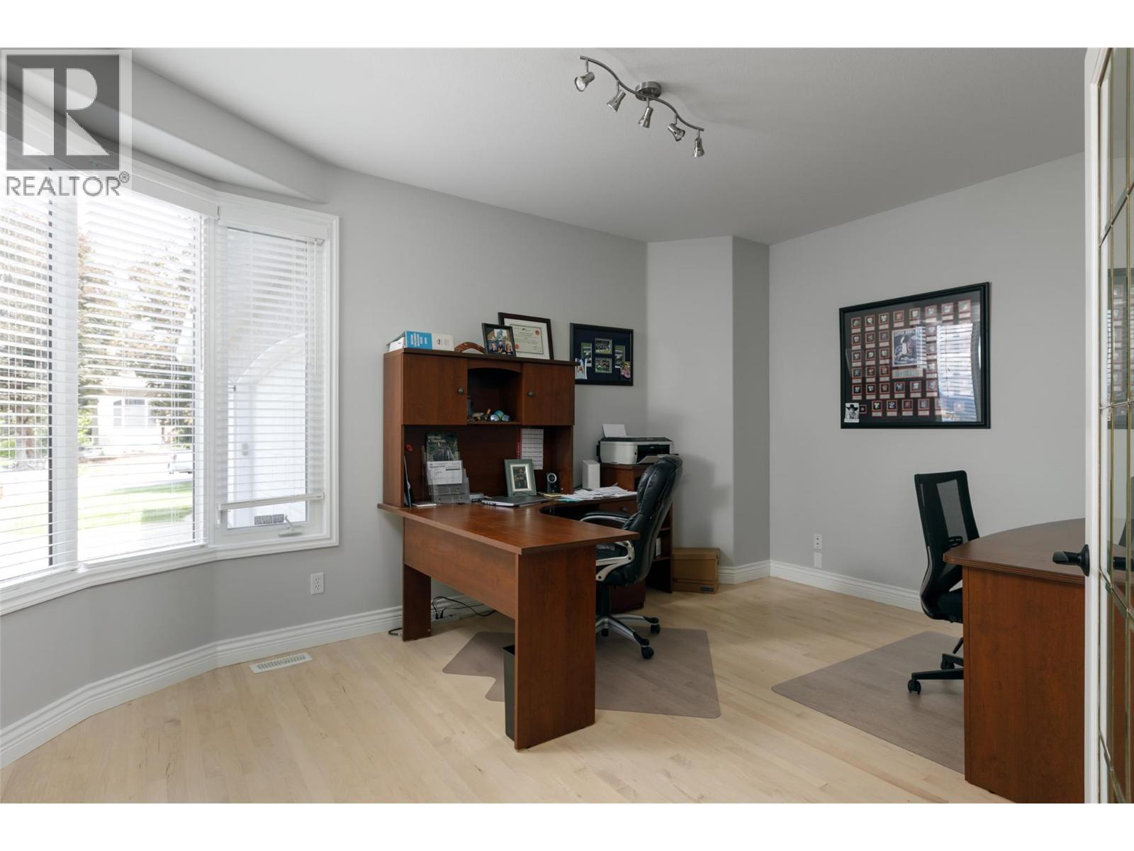 Picture for 2177 Breckenridge  Court https://www.cirrealty.ca/reb/bc/9/10364369_22.jpg