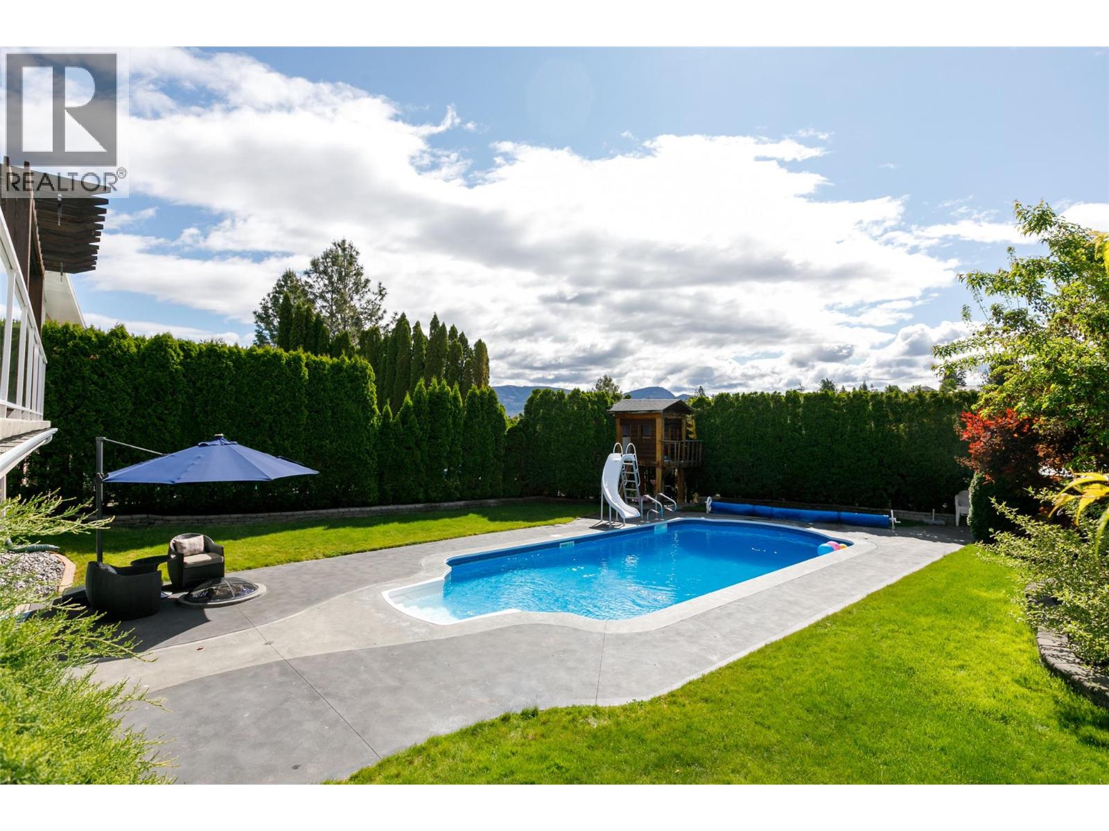Picture for 2177 Breckenridge  Court https://www.cirrealty.ca/reb/bc/9/10364369_6.jpg