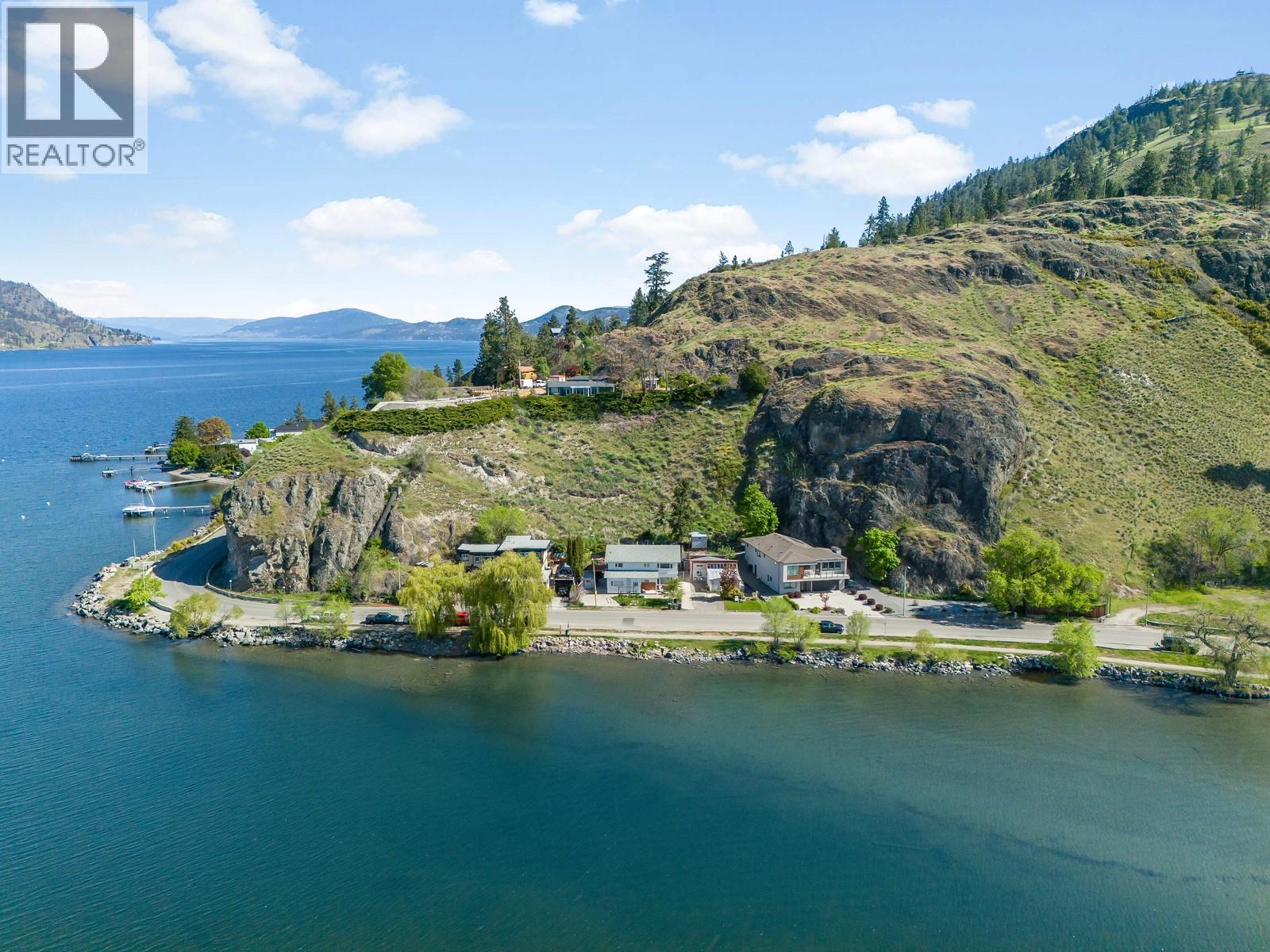 Picture for 457 Poplar Point  Drive https://www.cirrealty.ca/reb/bc/9/10364459_38.jpg