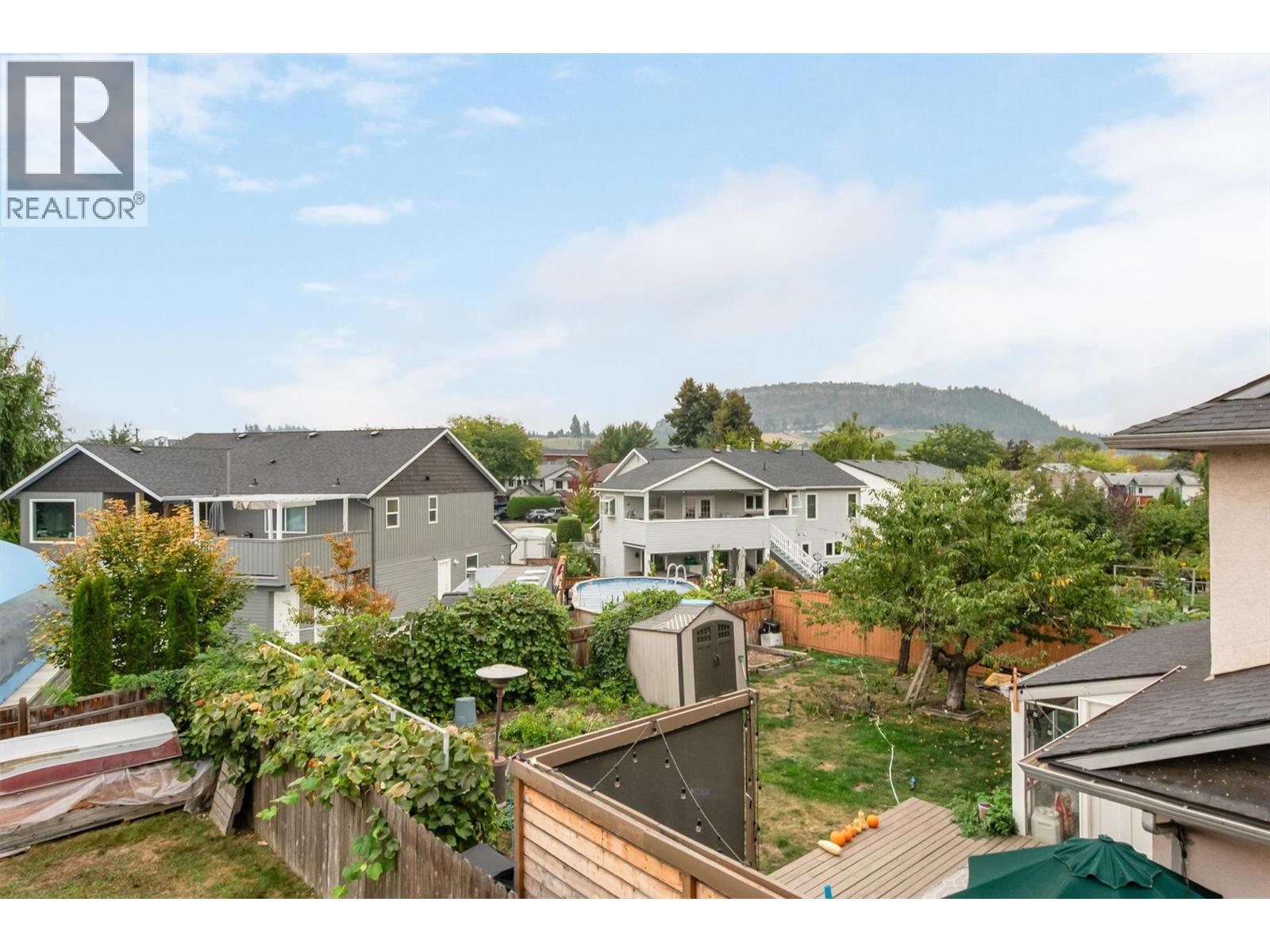 Picture for 213 Drysdale  Boulevard https://www.cirrealty.ca/reb/bc/9/10364539_18.jpg