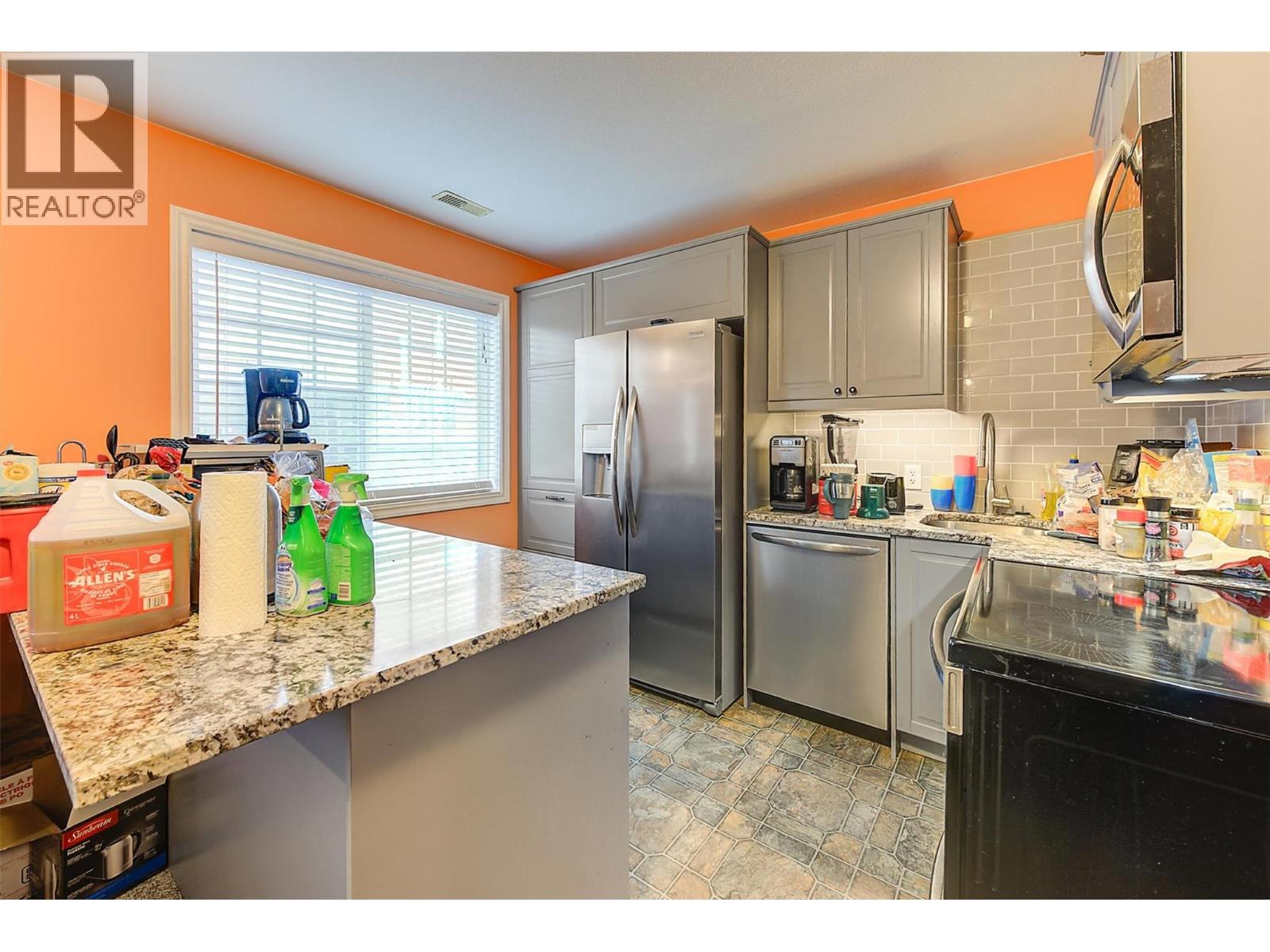 Picture for 213 Drysdale  Boulevard https://www.cirrealty.ca/reb/bc/9/10364539_29.jpg