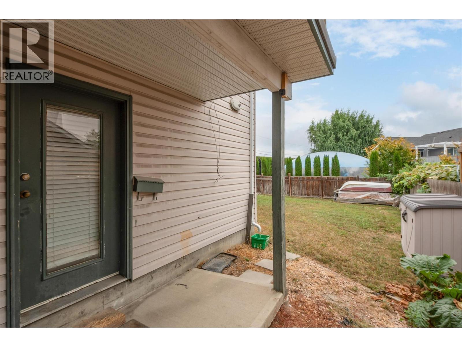 Picture for 213 Drysdale  Boulevard https://www.cirrealty.ca/reb/bc/9/10364539_33.jpg