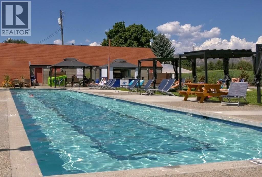 Picture for Unit #151, 415 Commonwealth  Road https://www.cirrealty.ca/reb/bc/9/10364769_11.jpg