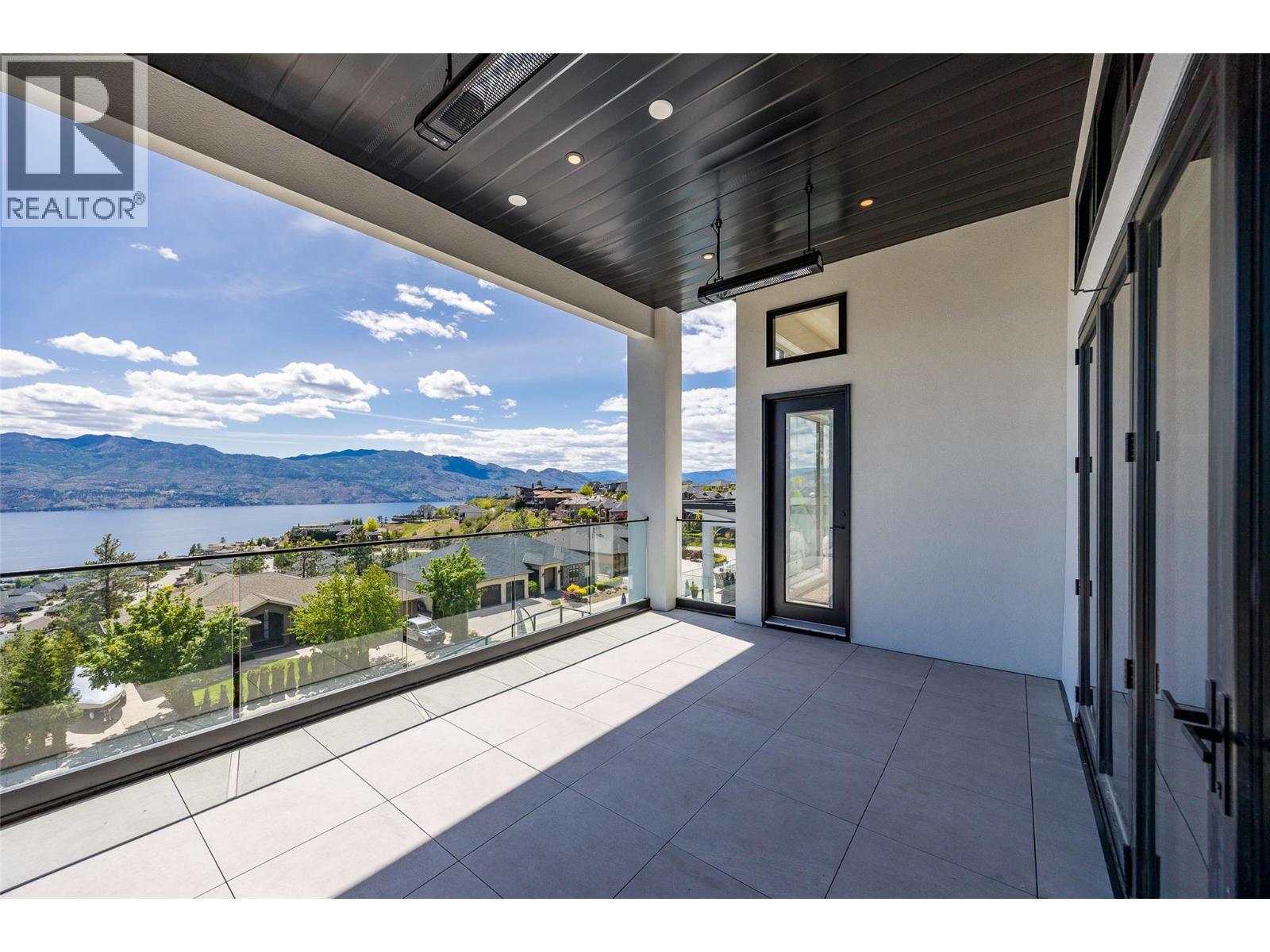 Picture for 1435 Vineyard  Drive https://www.cirrealty.ca/reb/bc/9/10364919_29.jpg