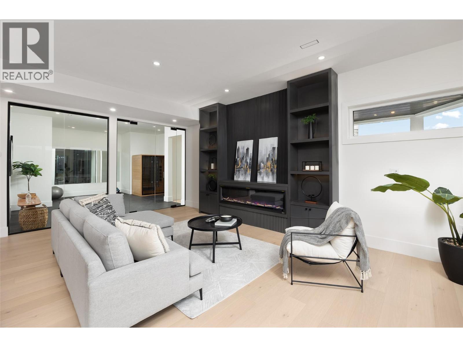 Picture for 1435 Vineyard  Drive https://www.cirrealty.ca/reb/bc/9/10364919_55.jpg