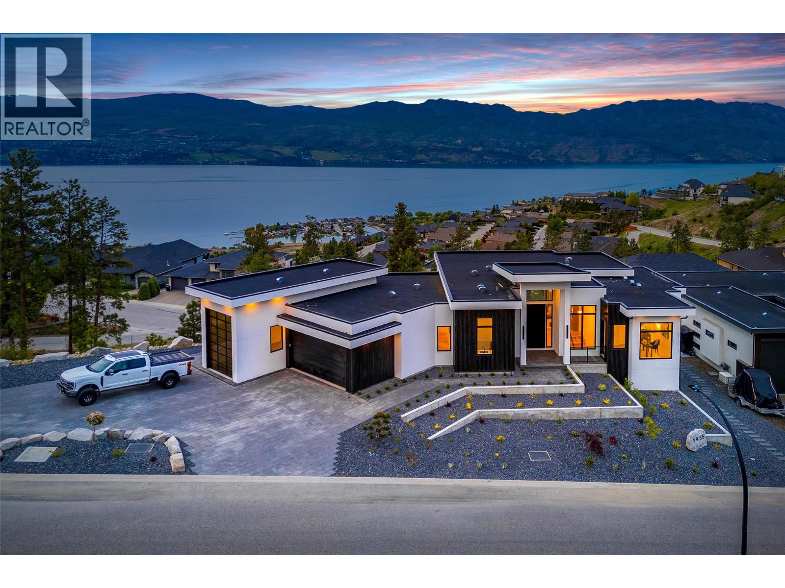 Picture for 1435 Vineyard  Drive https://www.cirrealty.ca/reb/bc/9/10364919_6.jpg