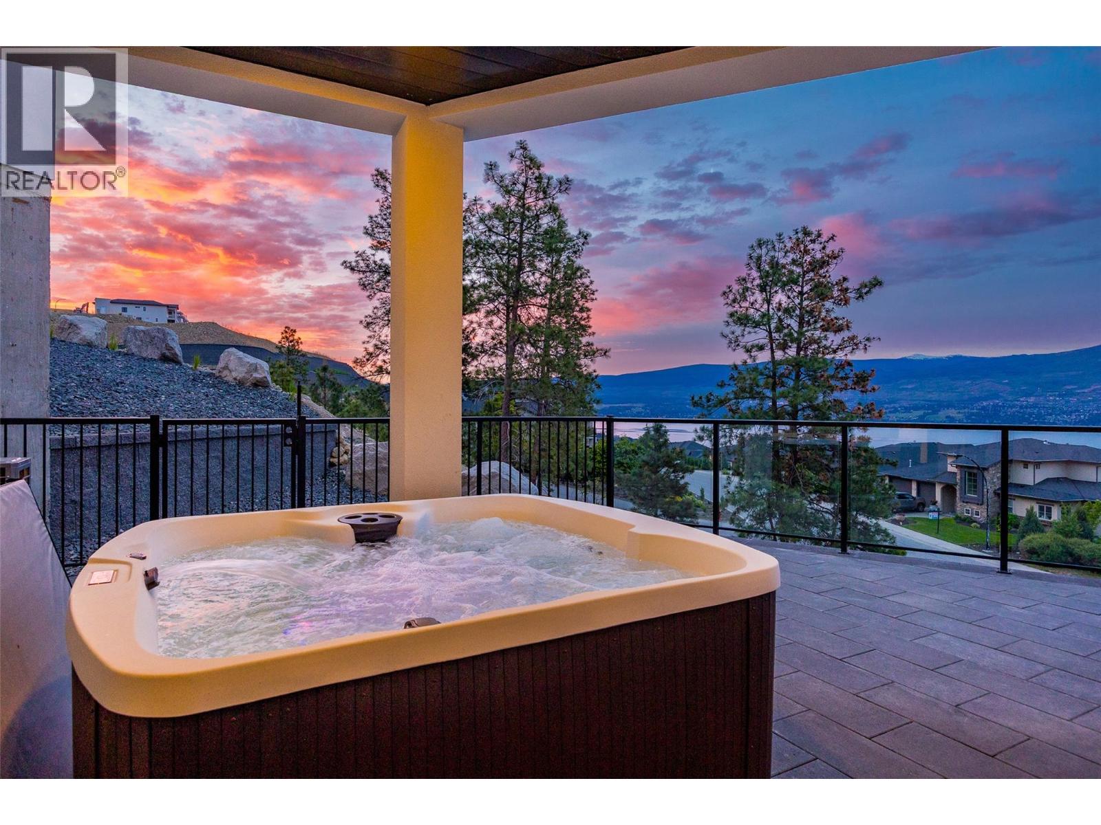 Picture for 1435 Vineyard  Drive https://www.cirrealty.ca/reb/bc/9/10364919_80.jpg