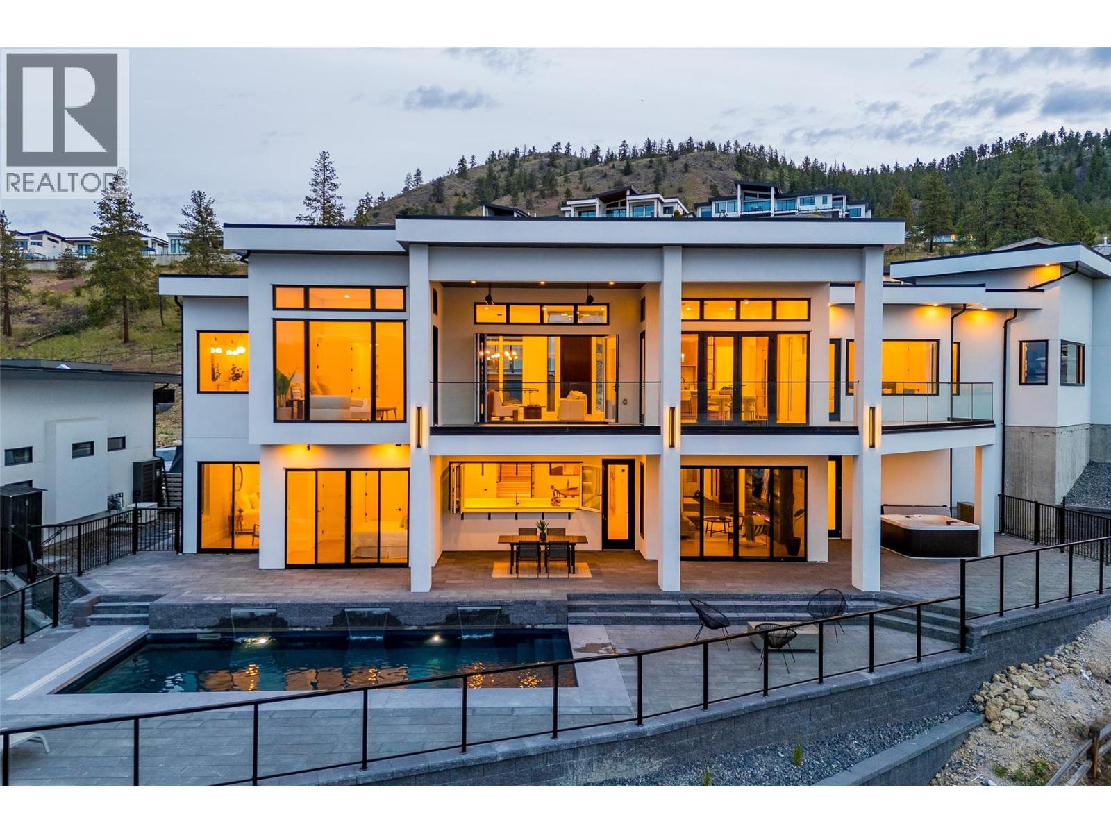 Picture for 1435 Vineyard  Drive https://www.cirrealty.ca/reb/bc/9/10364919_83.jpg