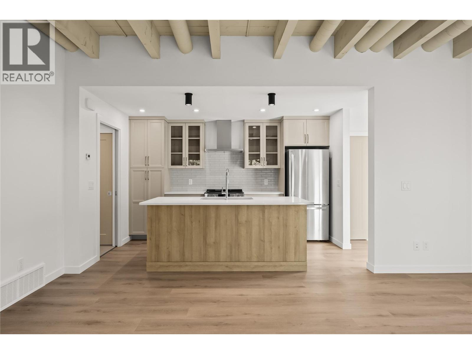 Picture for Unit #1, 2957 Conlin  Court