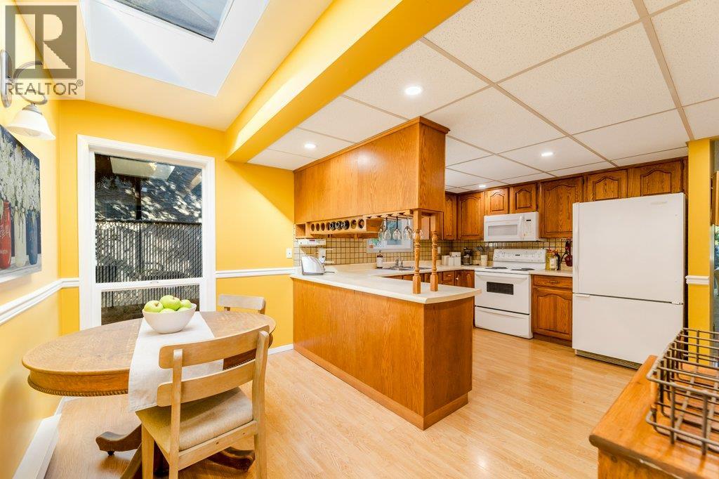 Picture for Unit #10, 1950 Burtch  Road https://www.cirrealty.ca/reb/bc/9/10365239_26.jpg