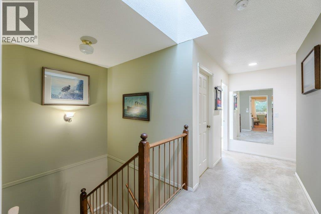 Picture for Unit #10, 1950 Burtch  Road https://www.cirrealty.ca/reb/bc/9/10365239_37.jpg