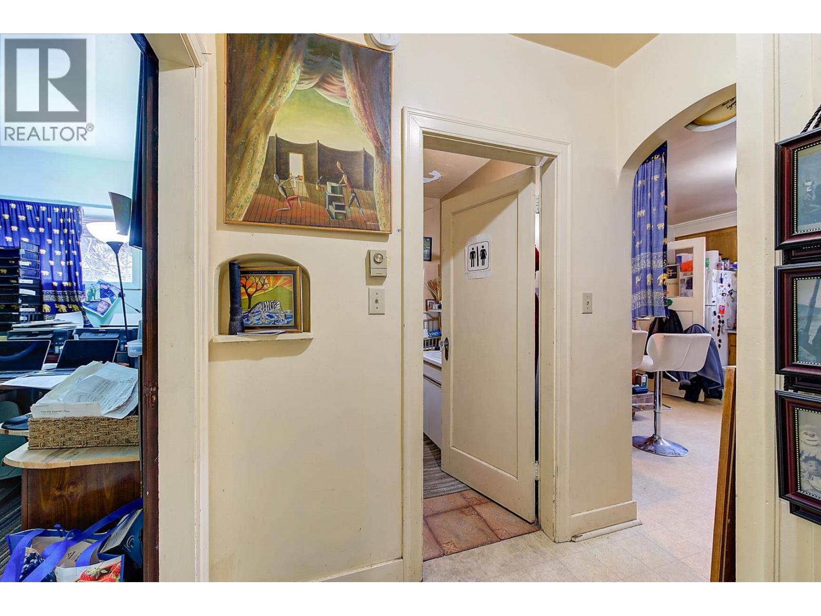 Picture for 1470 Richter  Street https://www.cirrealty.ca/reb/bc/9/10365599_15.jpg