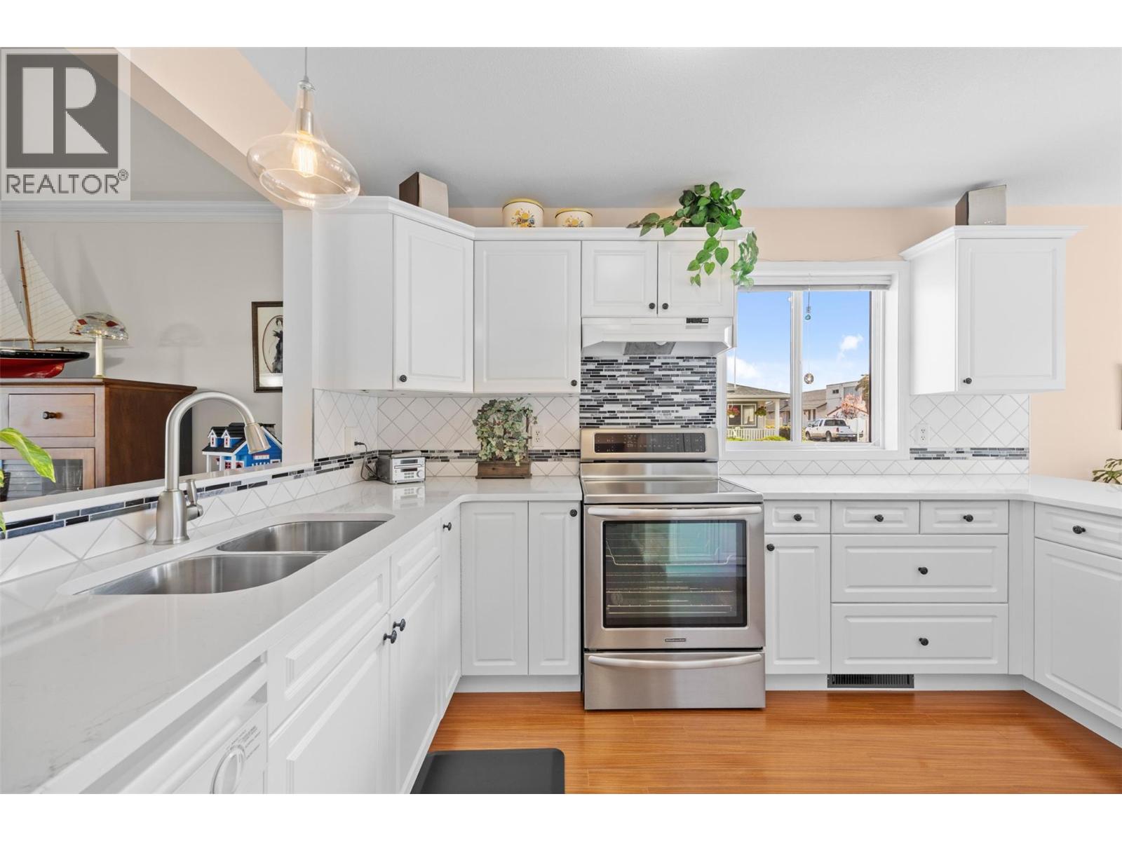 Picture for Unit #111, 1120 Guisachan  Road