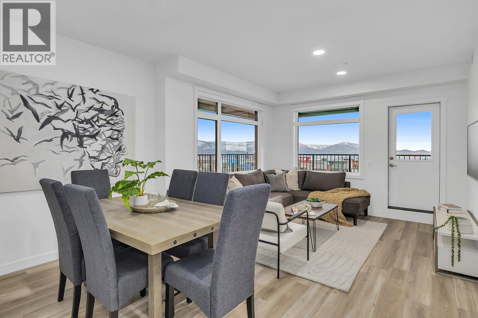 Picture for Unit #401, 1111 Frost  Road https://www.cirrealty.ca/reb/bc/9/10365649_10.jpg