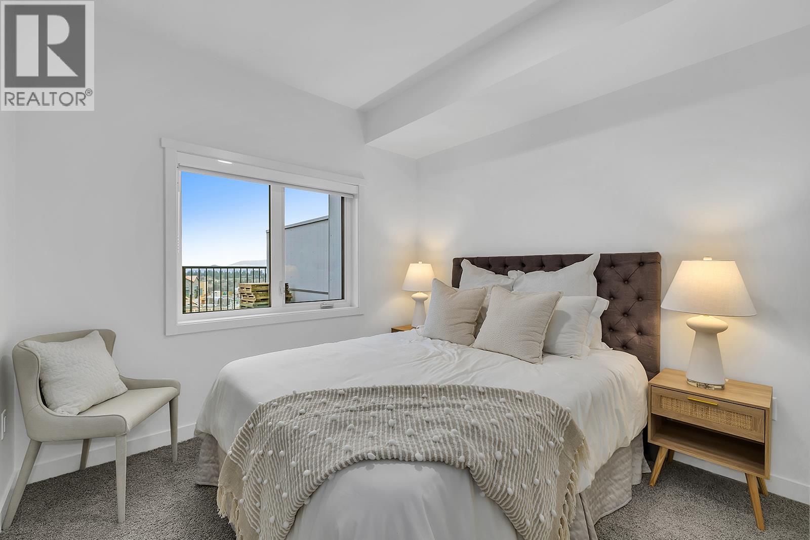 Picture for Unit #401, 1111 Frost  Road https://www.cirrealty.ca/reb/bc/9/10365649_18.jpg