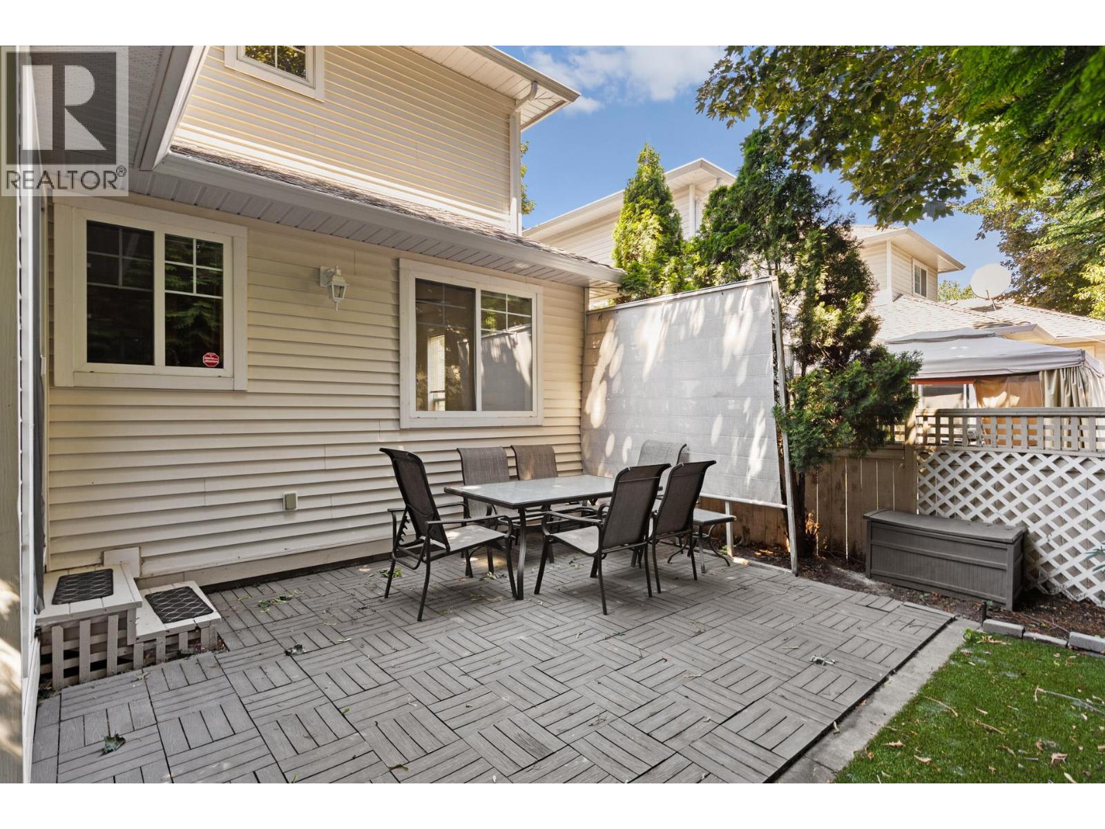 Picture for Unit #383, 665 Cook  Road https://www.cirrealty.ca/reb/bc/9/10365669_30.jpg