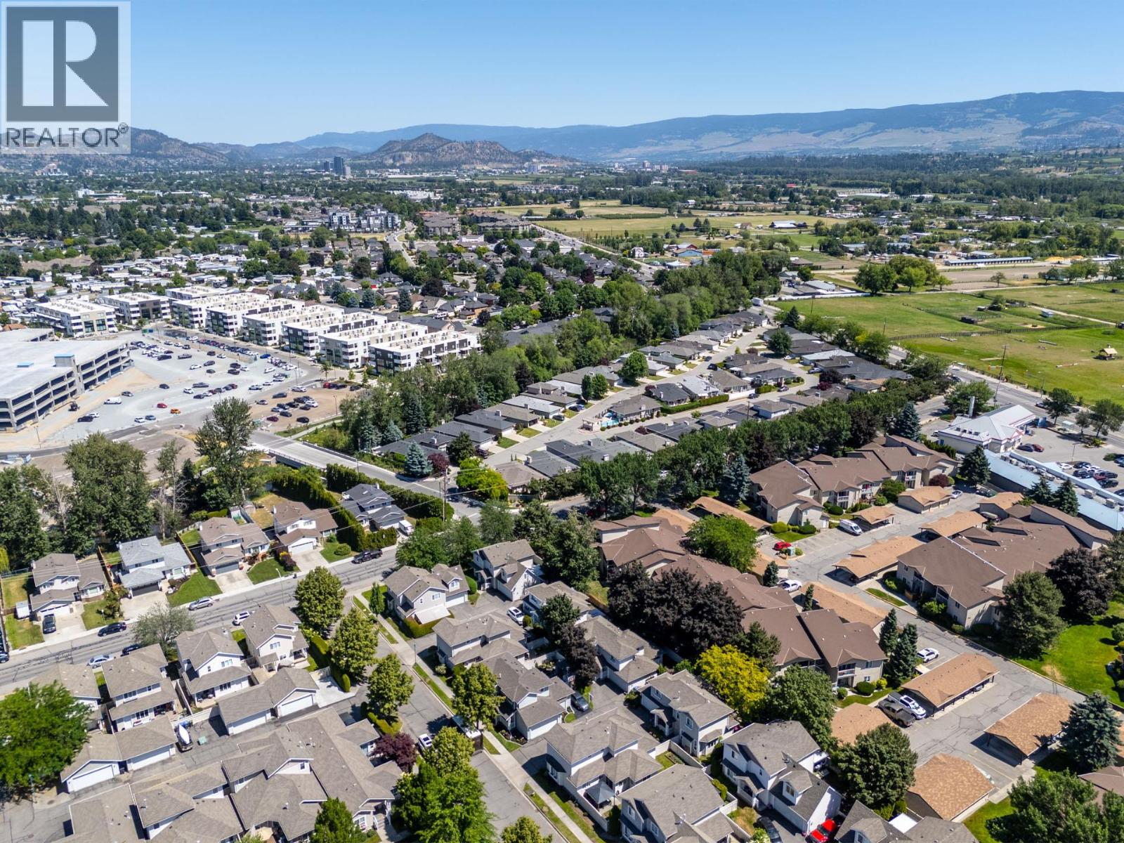 Picture for Unit #383, 665 Cook  Road https://www.cirrealty.ca/reb/bc/9/10365669_35.jpg