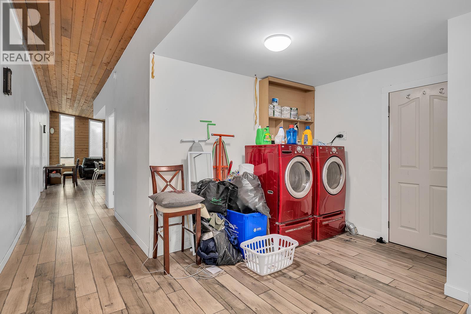 Picture for 154 Applebrooke  Crescent https://www.cirrealty.ca/reb/bc/9/10365739_31.jpg