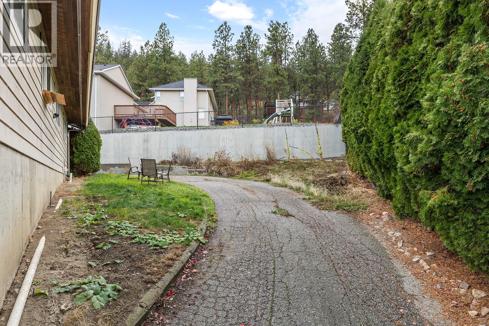 Picture for 154 Applebrooke  Crescent