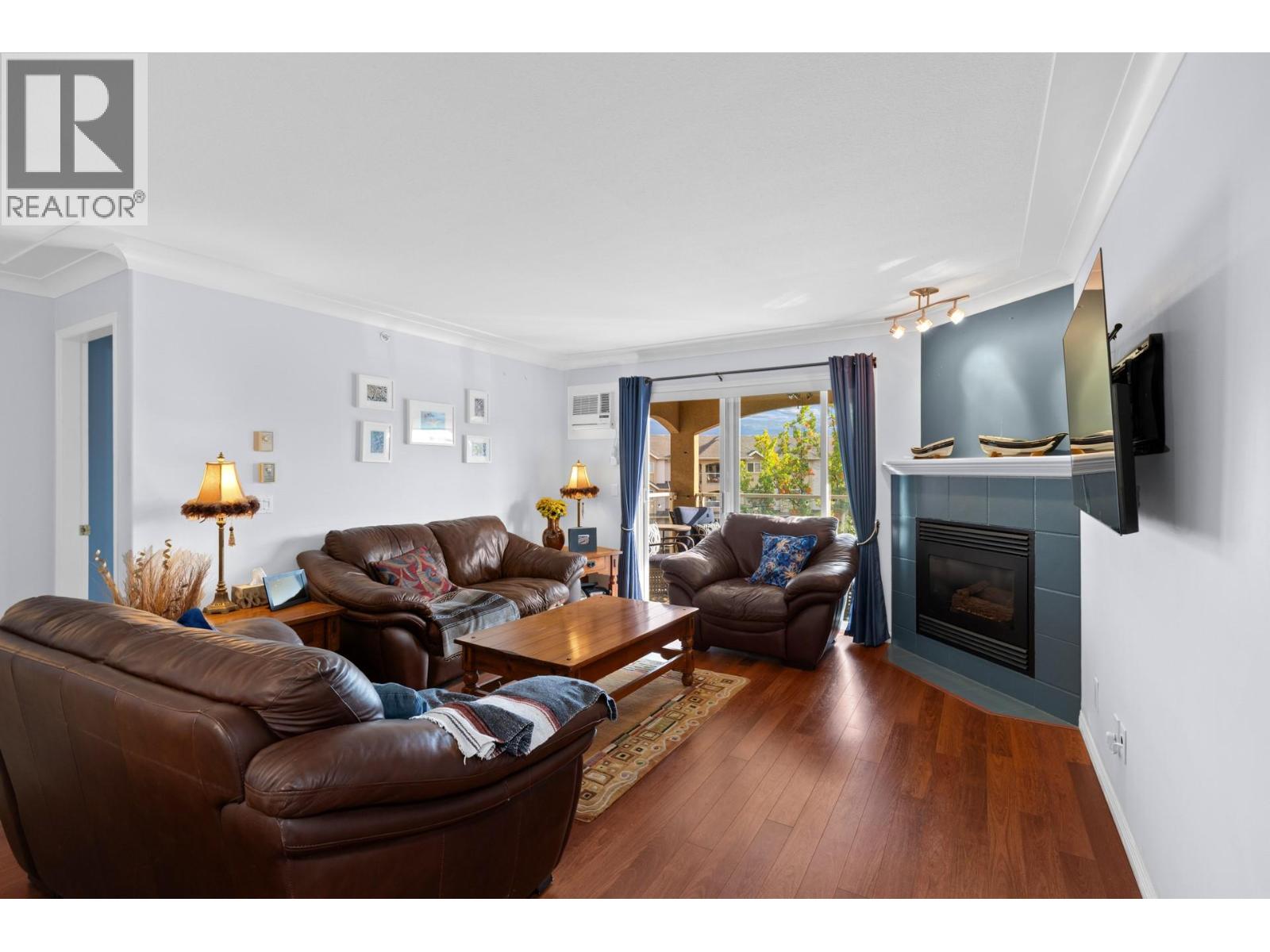 Picture for Unit #403, 1964 Enterprise  Way