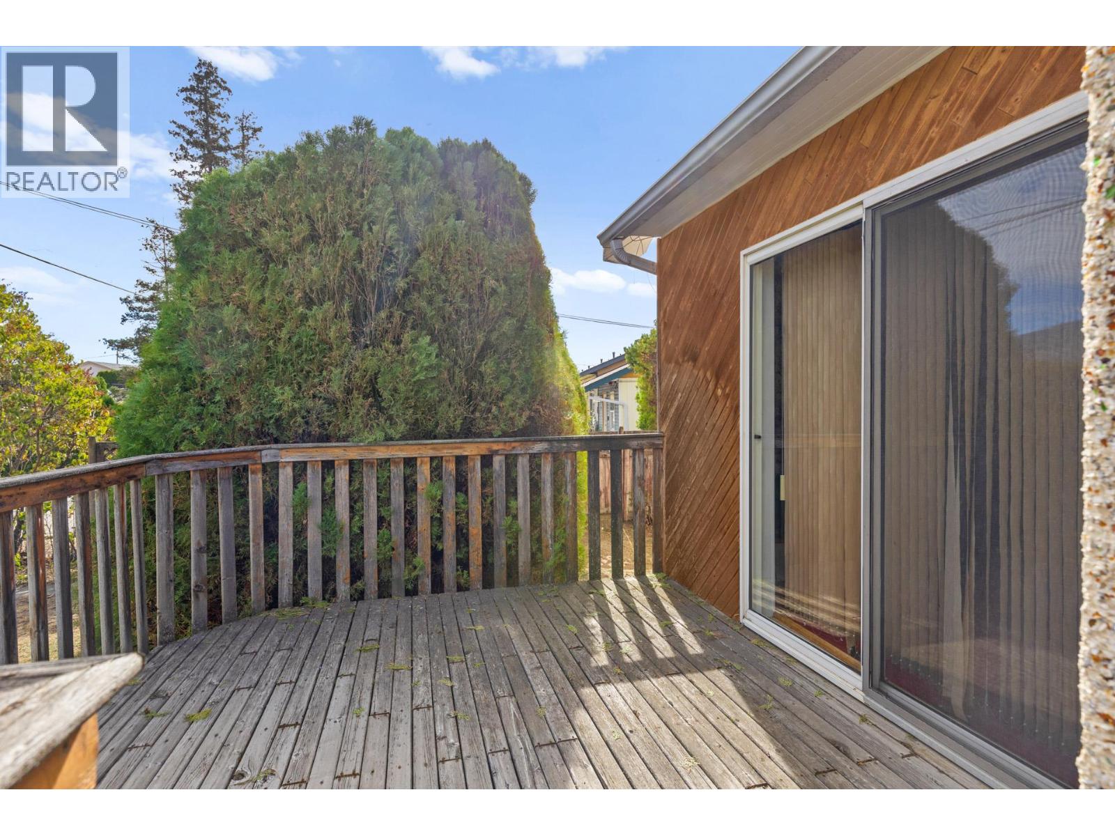 Picture for 7612 97th  Street https://www.cirrealty.ca/reb/bc/9/10365929_17.jpg