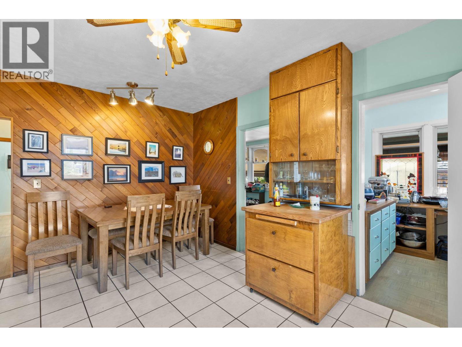 Picture for 7612 97th  Street https://www.cirrealty.ca/reb/bc/9/10365929_49.jpg