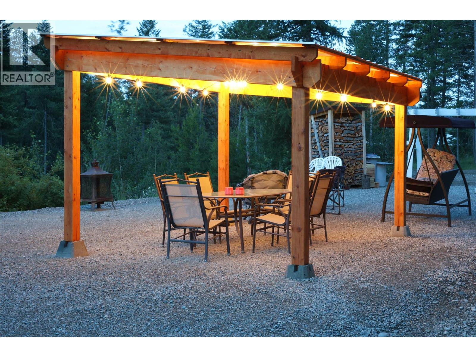 Picture for 3445 Blythe-Rhone  Road https://www.cirrealty.ca/reb/bc/9/10365989_17.jpg